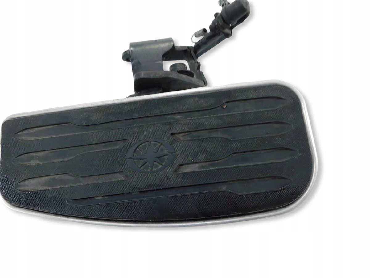 Podnožka Pätka Yamaha Xvs 1100 Drag Star 98-06 Classic 98-06 U-11 5KS27420