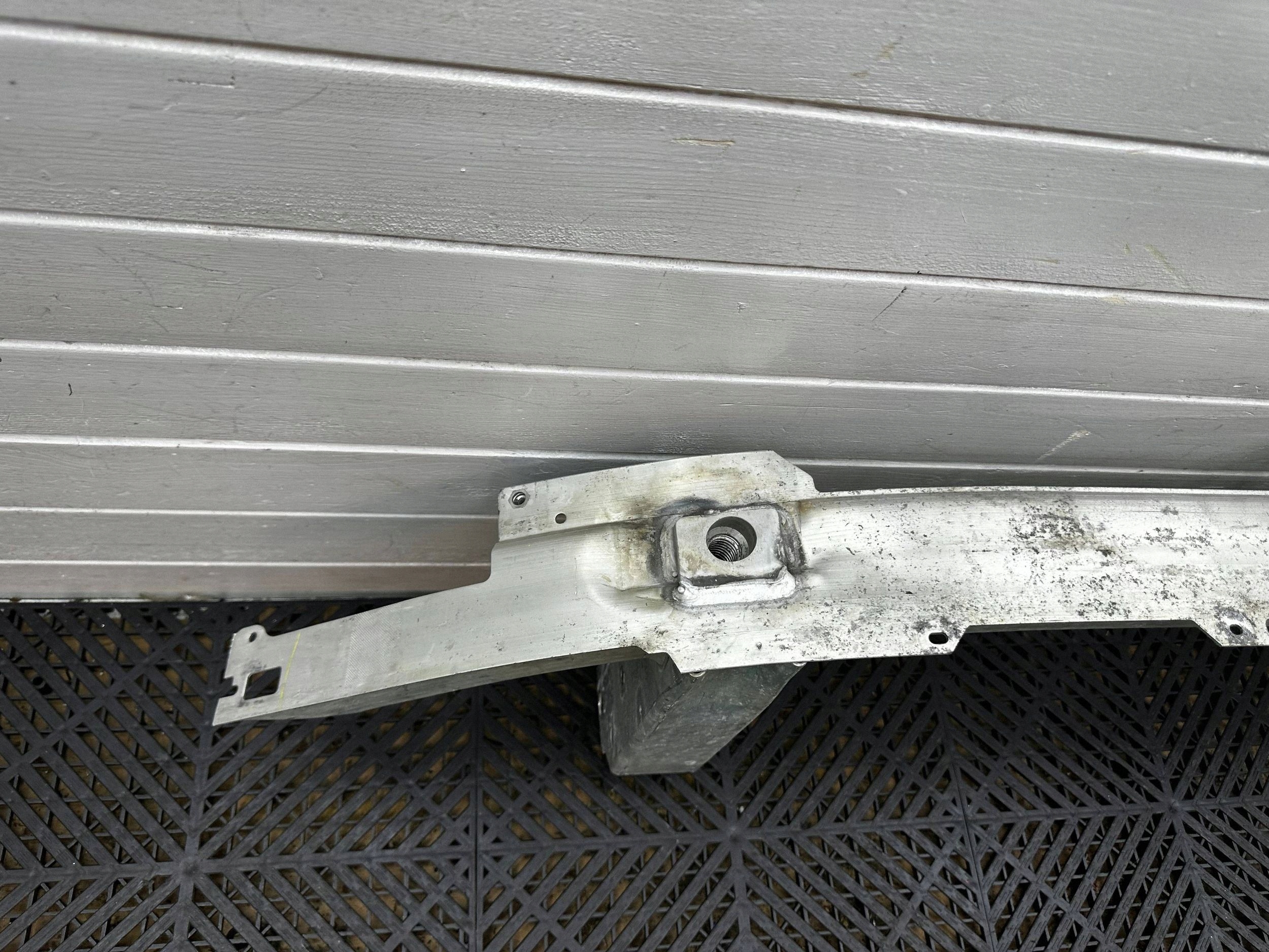 bumper support of the front front BMW 5 G30 G31 7385288