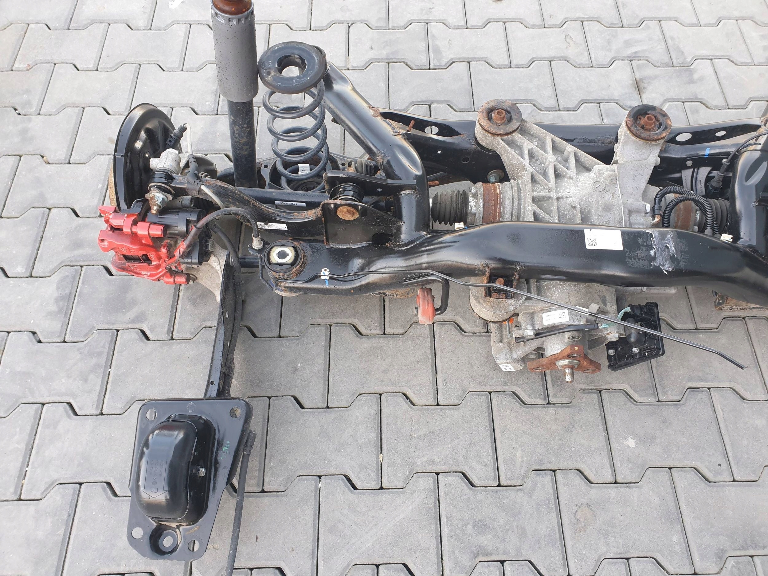 Belka zawieszenia tylnego Audi A3 8V 5Q0505235K Typ samochodu Samochody osobowe