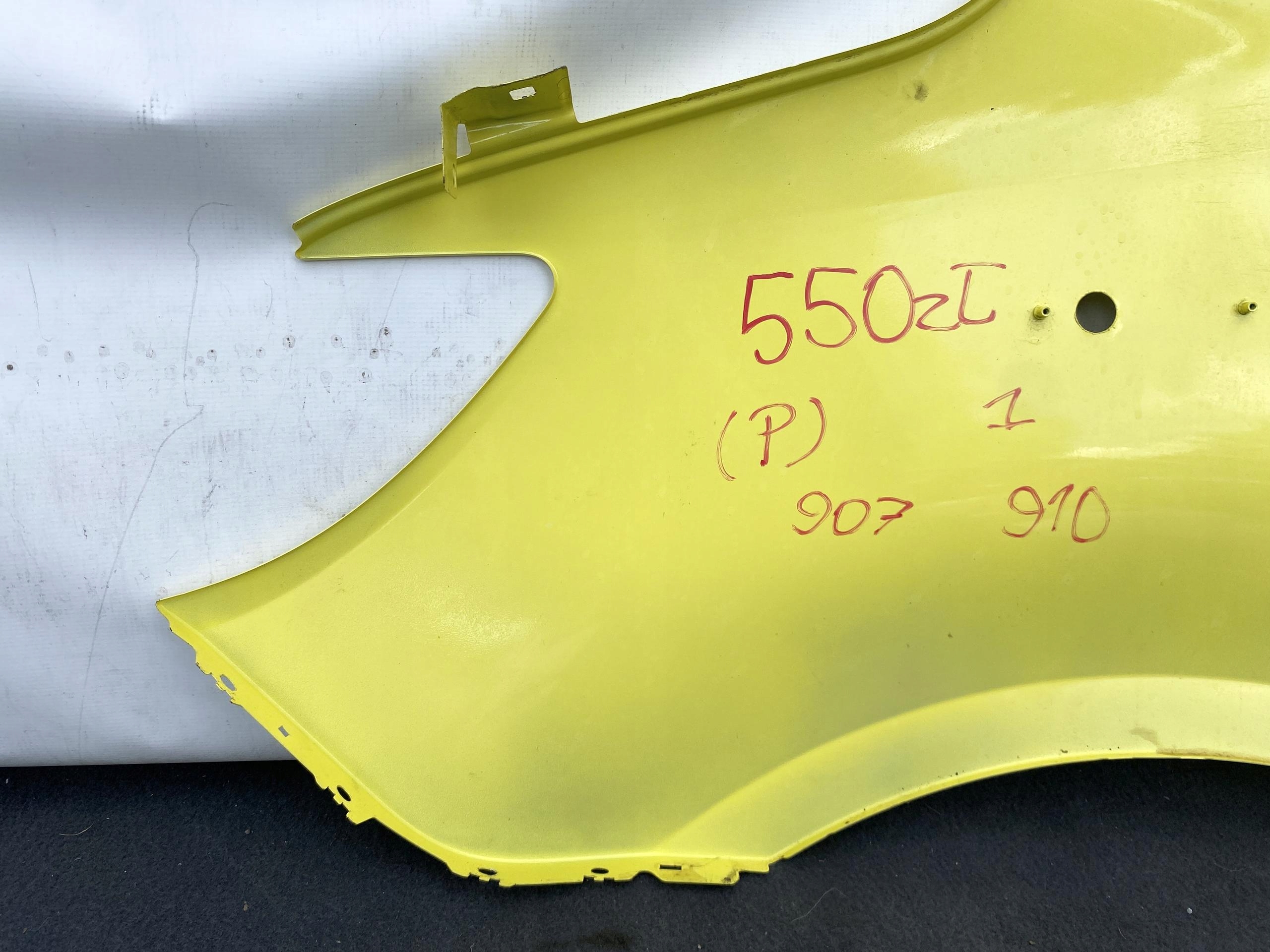 SPRINTER 907 910 17- fender front right front ZOLTY A9108810100