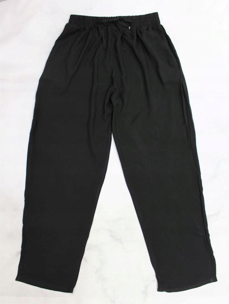 

Czarne Luźne spodnie damskie 3XL/4XL
