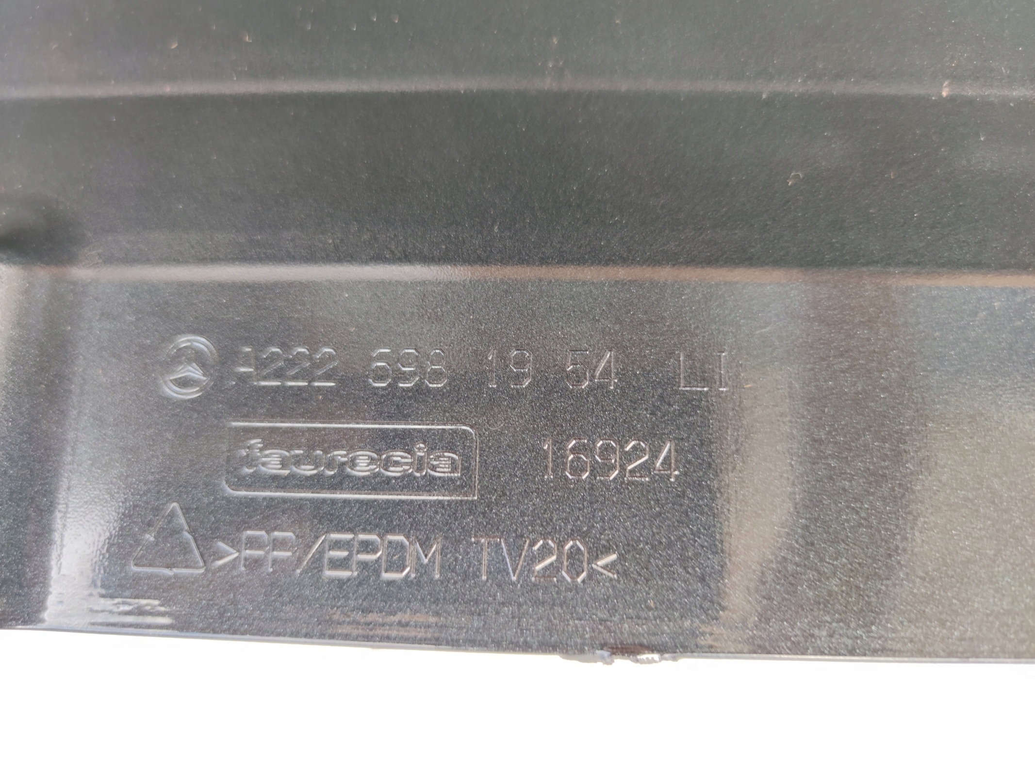 MERCEDES W222 S-KLASA AMG LONG left threshold moulding
