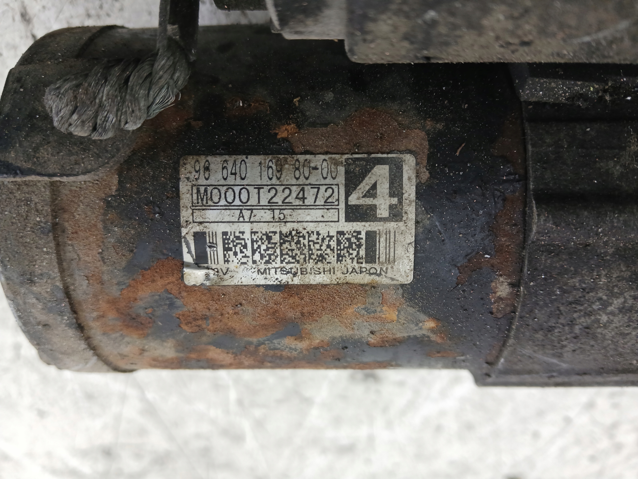 CITROEN C4 and 1.6 HDI starter 9664016980