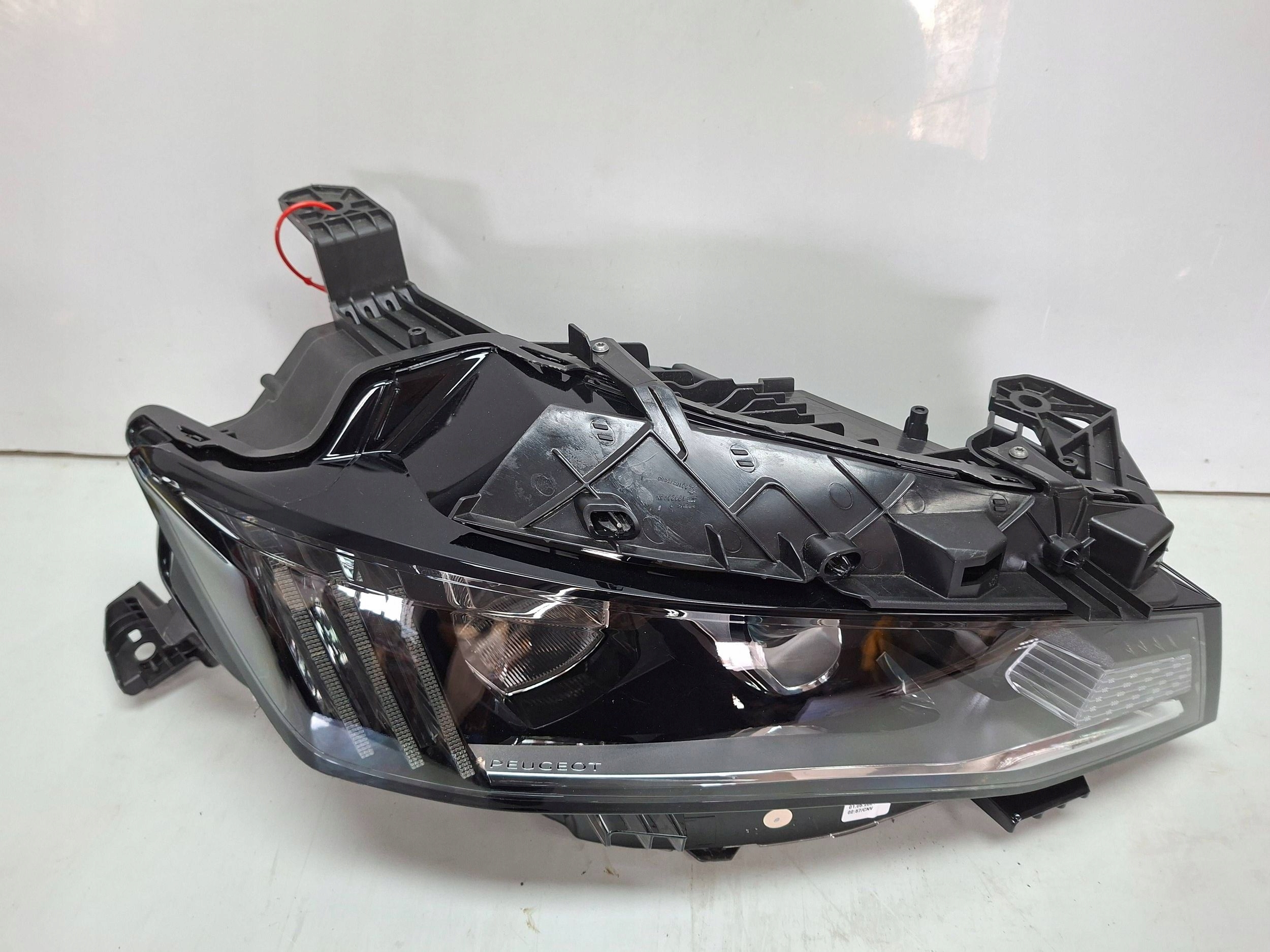 light front right 9823144080 PEUGEOT 508 II 2018