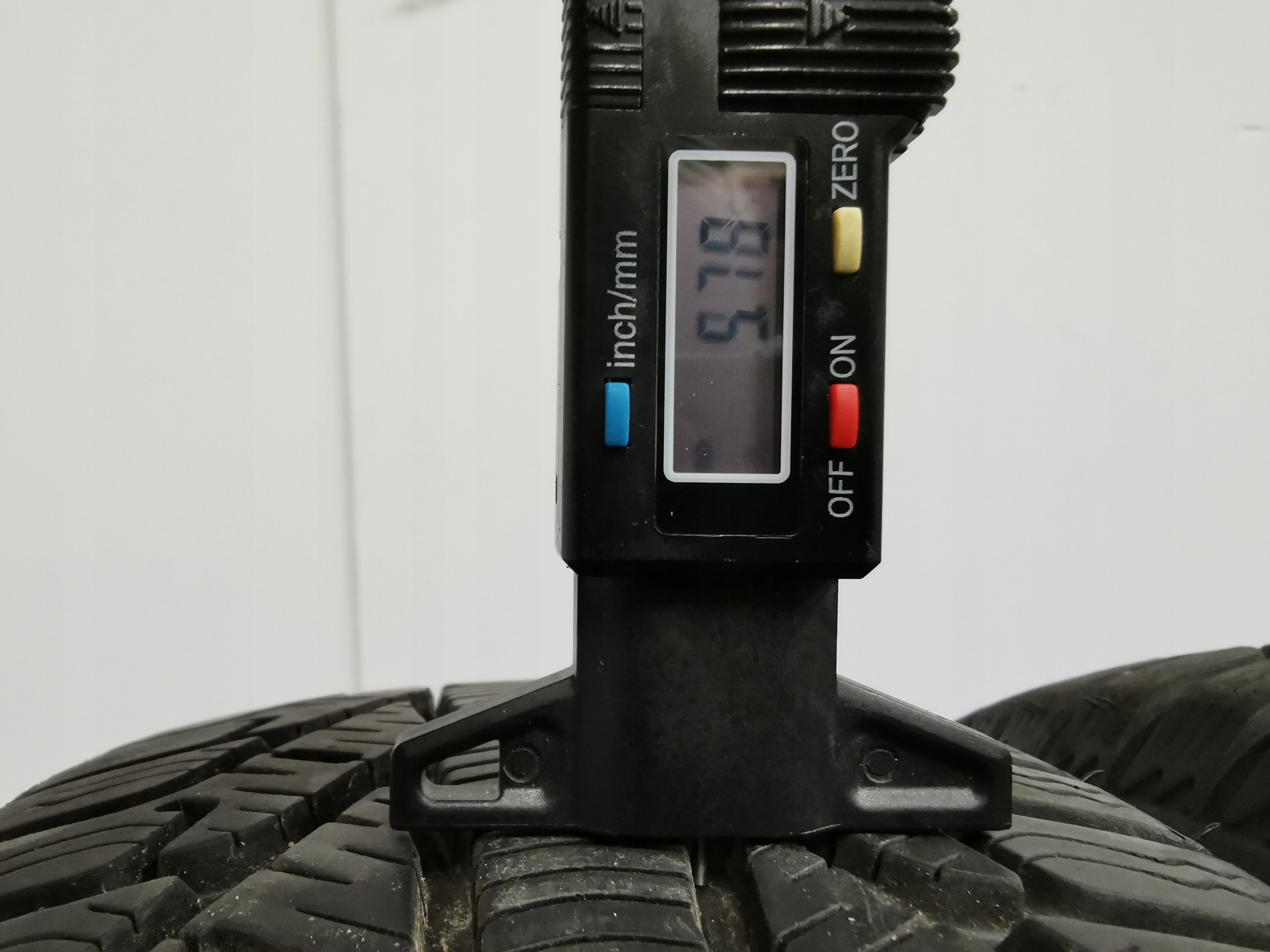 OPONY KLEBER KRISALP HP2 185/65 R15 88T 2015R. Szerokość opony 185 mm