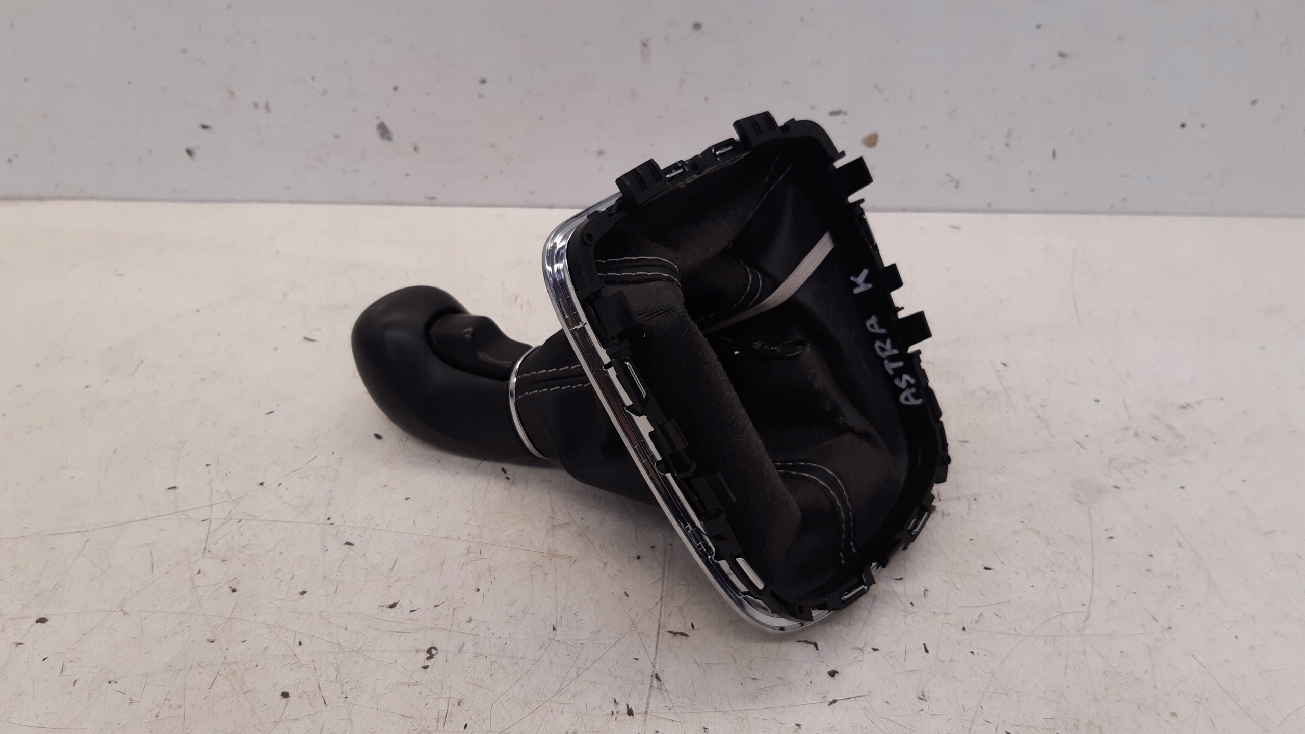 Pomello ghetta 55503244 Opel Astra K