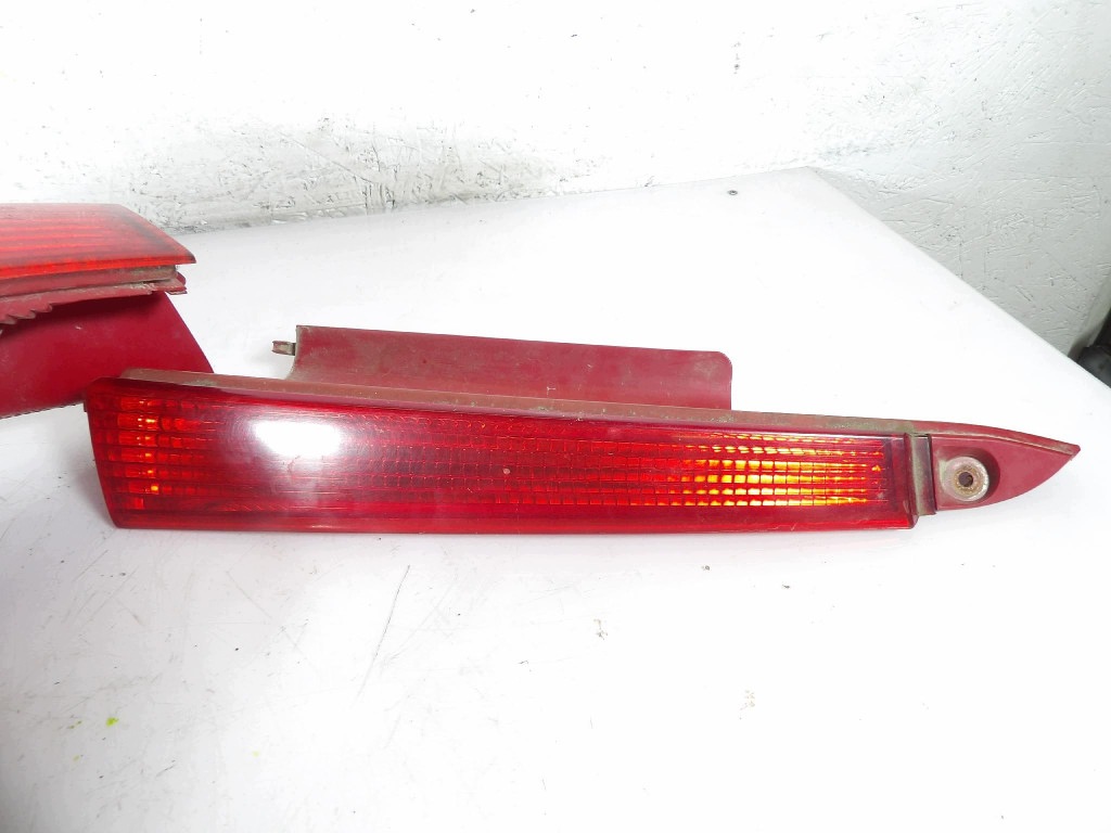 CITROEN C4 and LIFT light rear part right 9655863980
