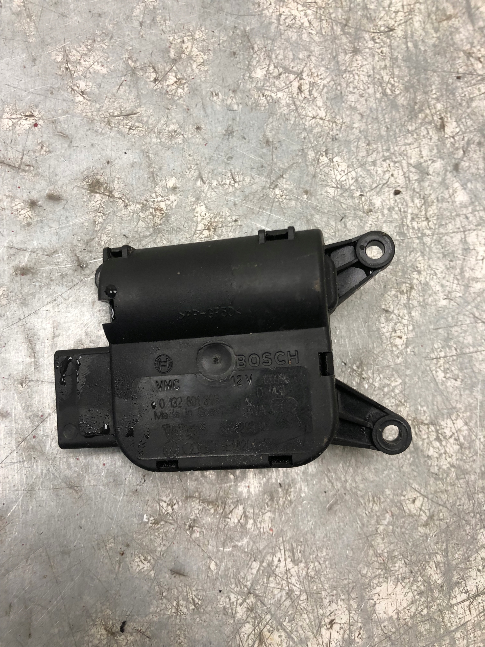 Micro moteur Bloc de chauffage complet AUDI A4 B6 8E1820511B