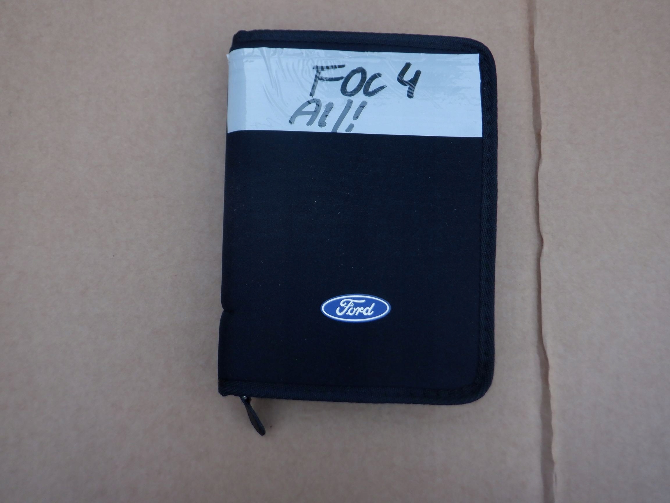 KSIAZKA SERWISOWA ETUI FORD FOCUS MK4