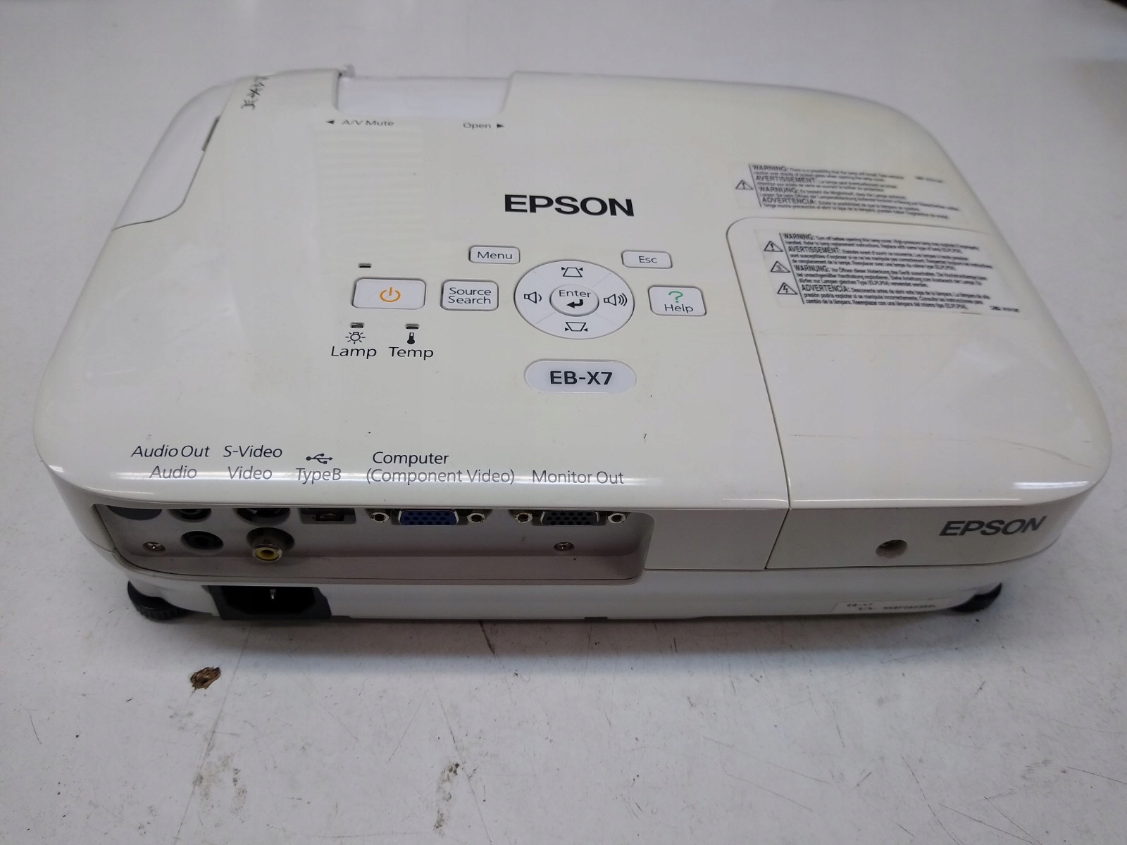 PROJEKTOR RZUTNIK EPSON EB-X7 XGA LAMPA 2200 ANS EAN (GTIN) 0067654145471