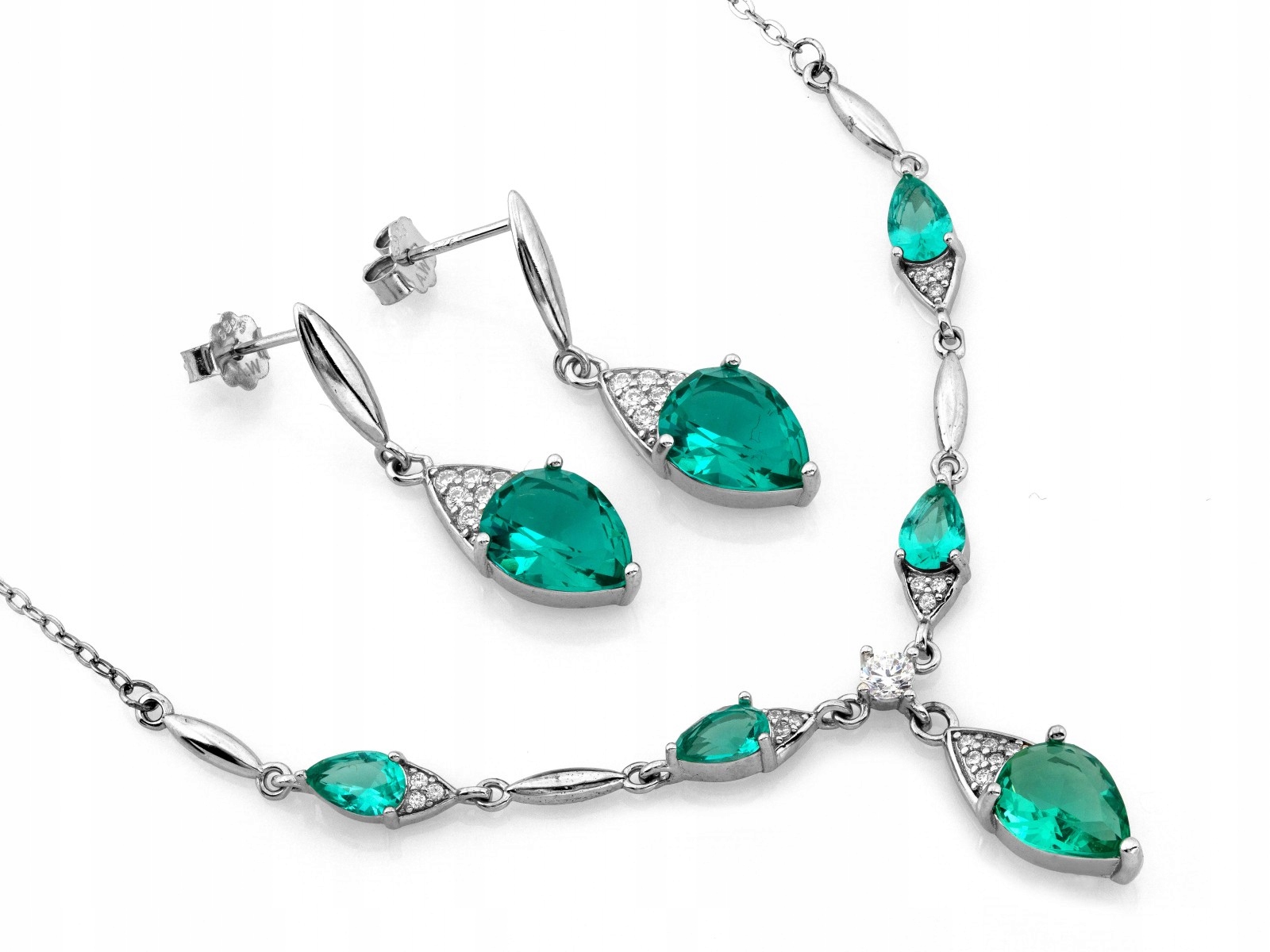 Sada stříbrných šperků p925, náušnice a náhrdelník se zelenými zirkony