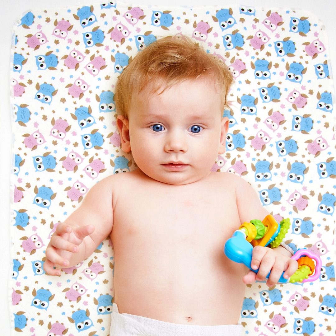 Mata do przewijania wielorazowa nieprzemakalna Akuku podkład 55x70 cm sowy Marka Akuku