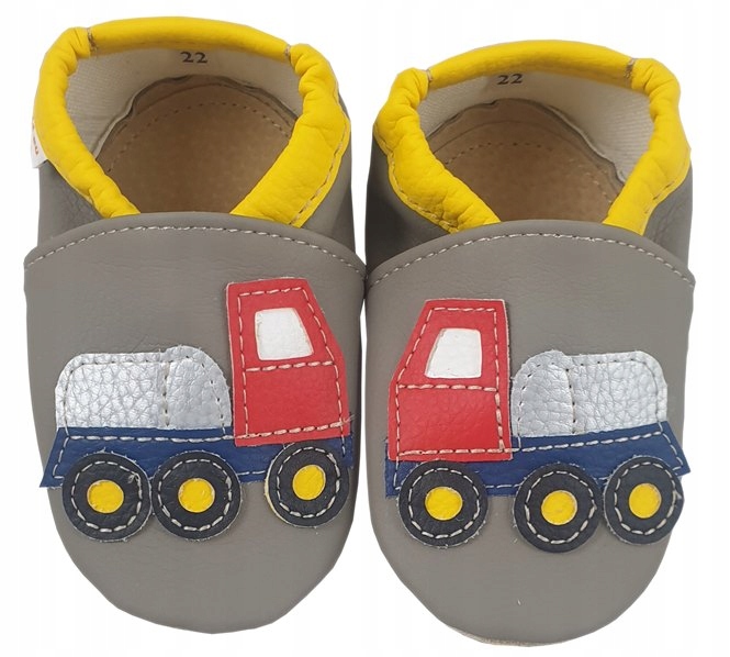 Детские тапочки, dreptulki, paputki, пятна R. 23