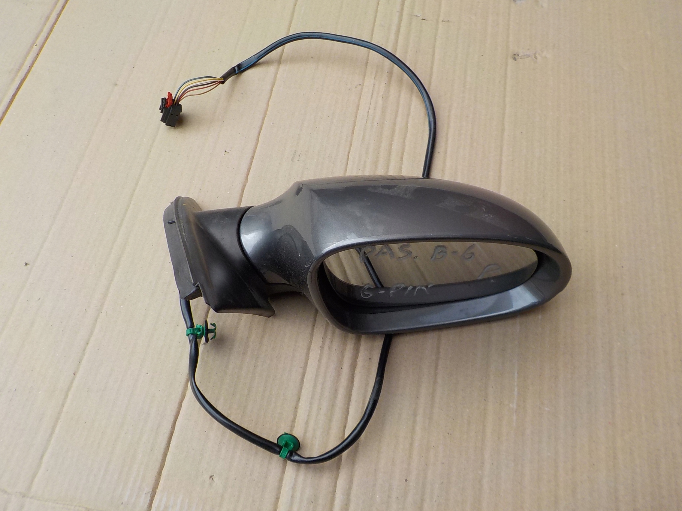 mirror right 6 PIN vw passat b6 2005r EUROPA