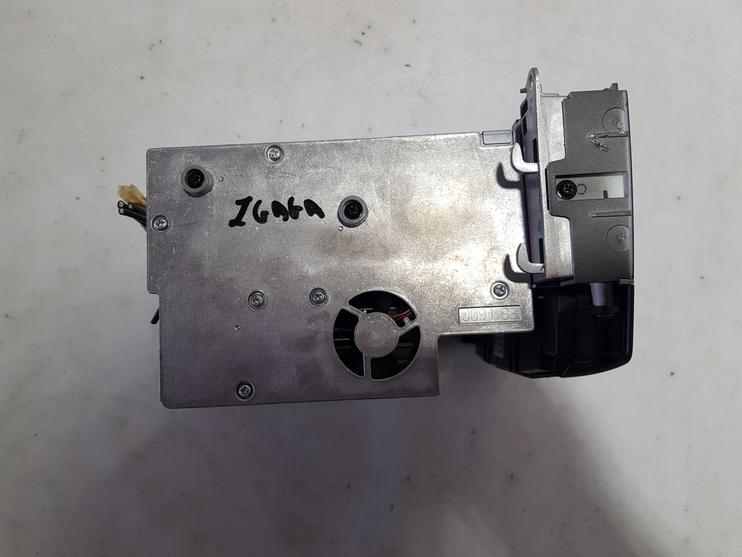 RADIO CD NAVI Navigation MERCEDES W204 A2049061002