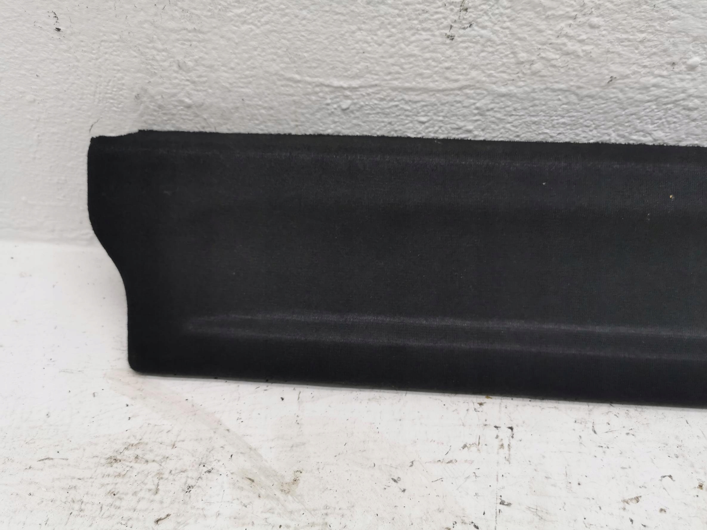 plato boot rear BMW X1 E84 / LCI 09-15
