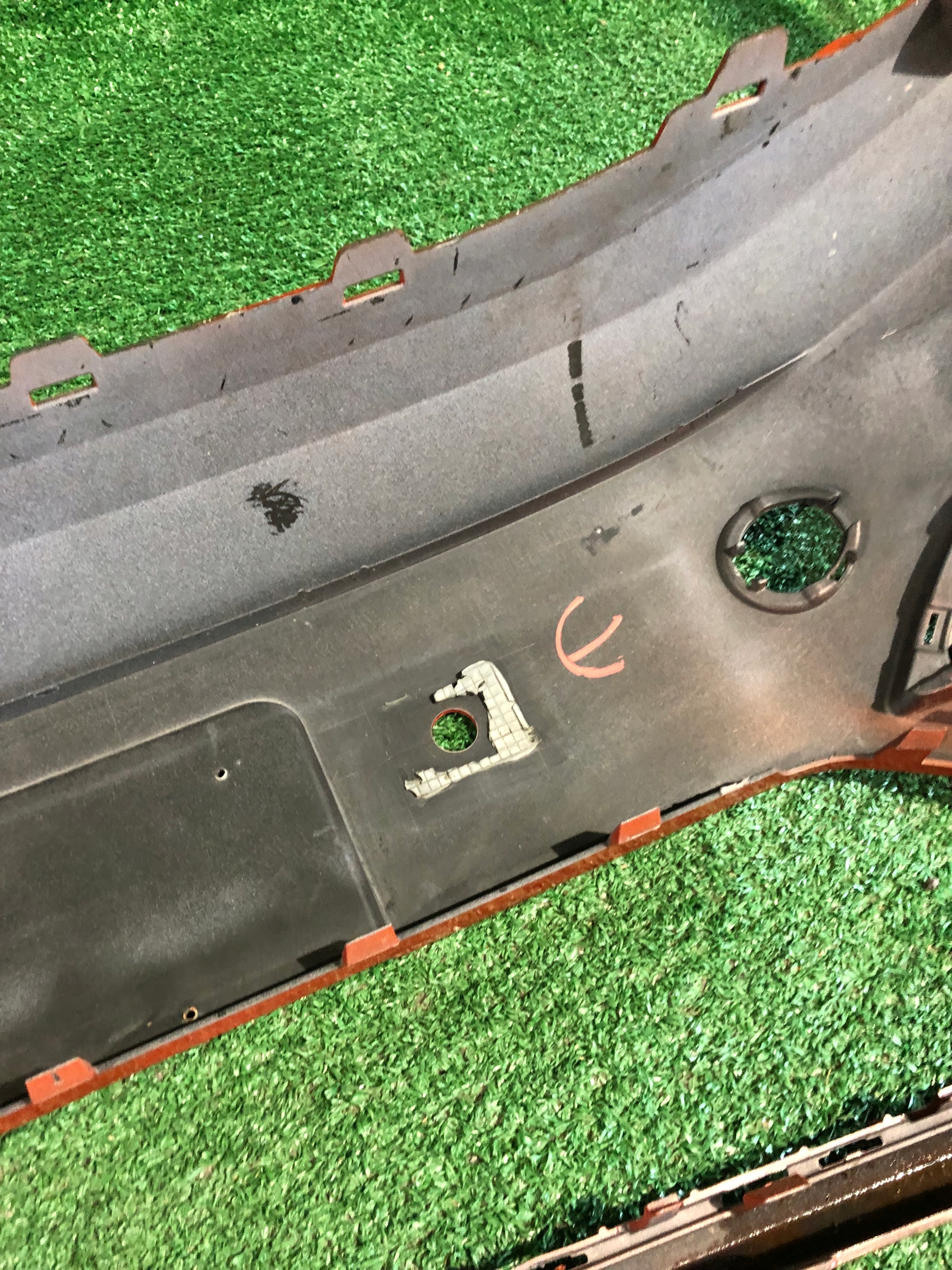Frontstoßstange vorne VW TOURAN 5TA R-LINE PDC Spritzdüse