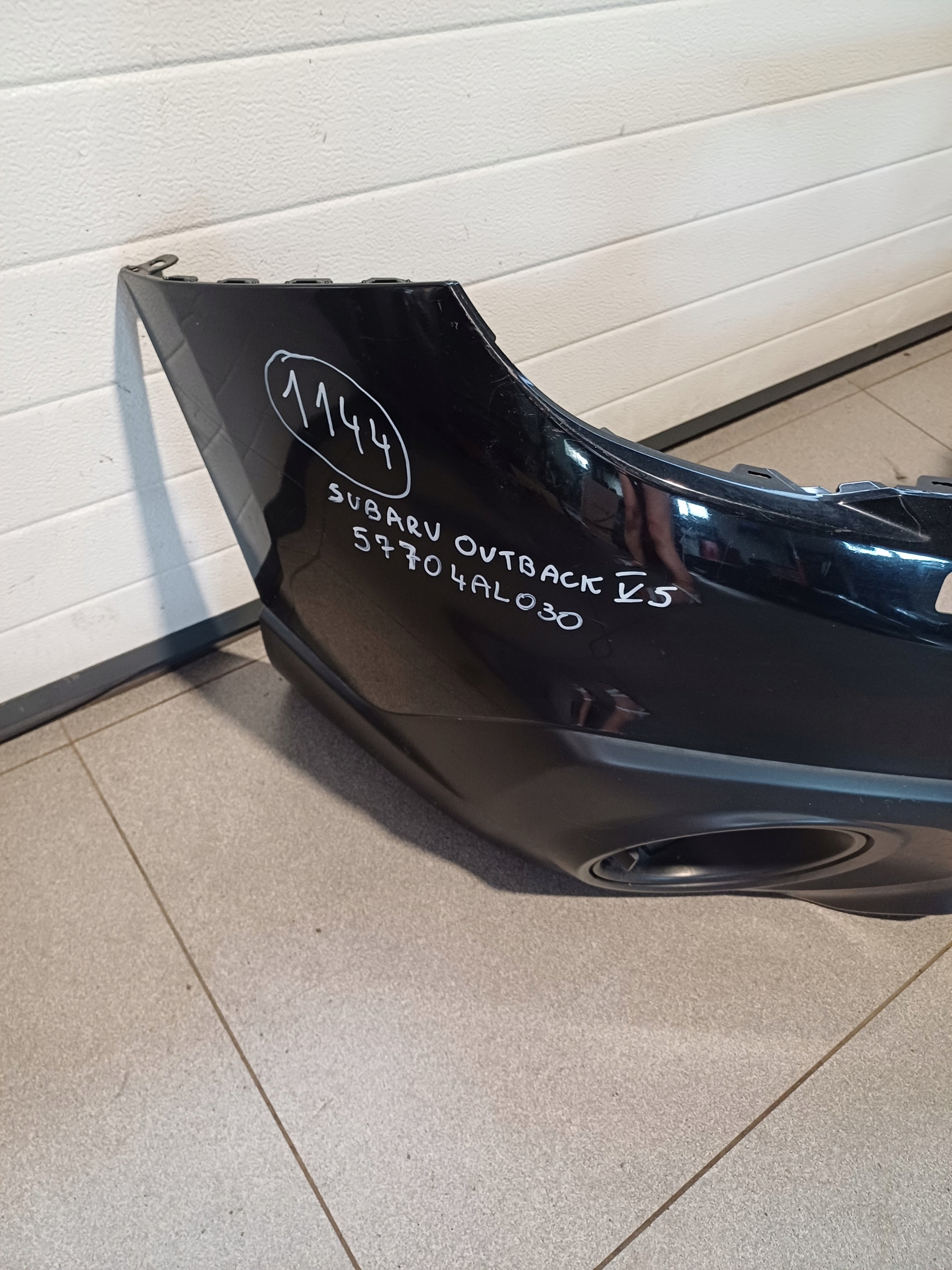 bumper front front SUBARU OUTBACK V 5 57704AL030