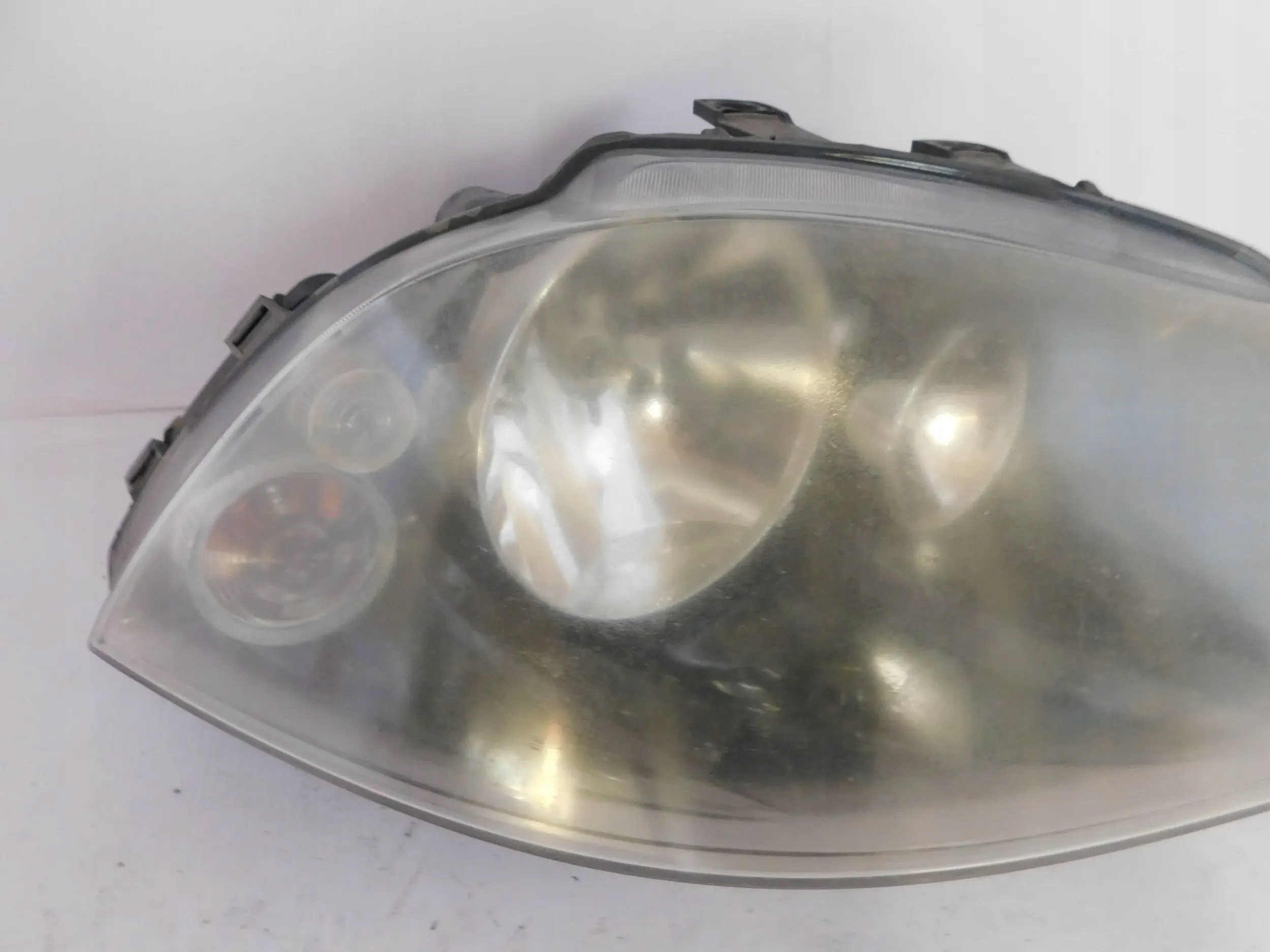REFLEKTOR light right SEAT IBIZA III 6L