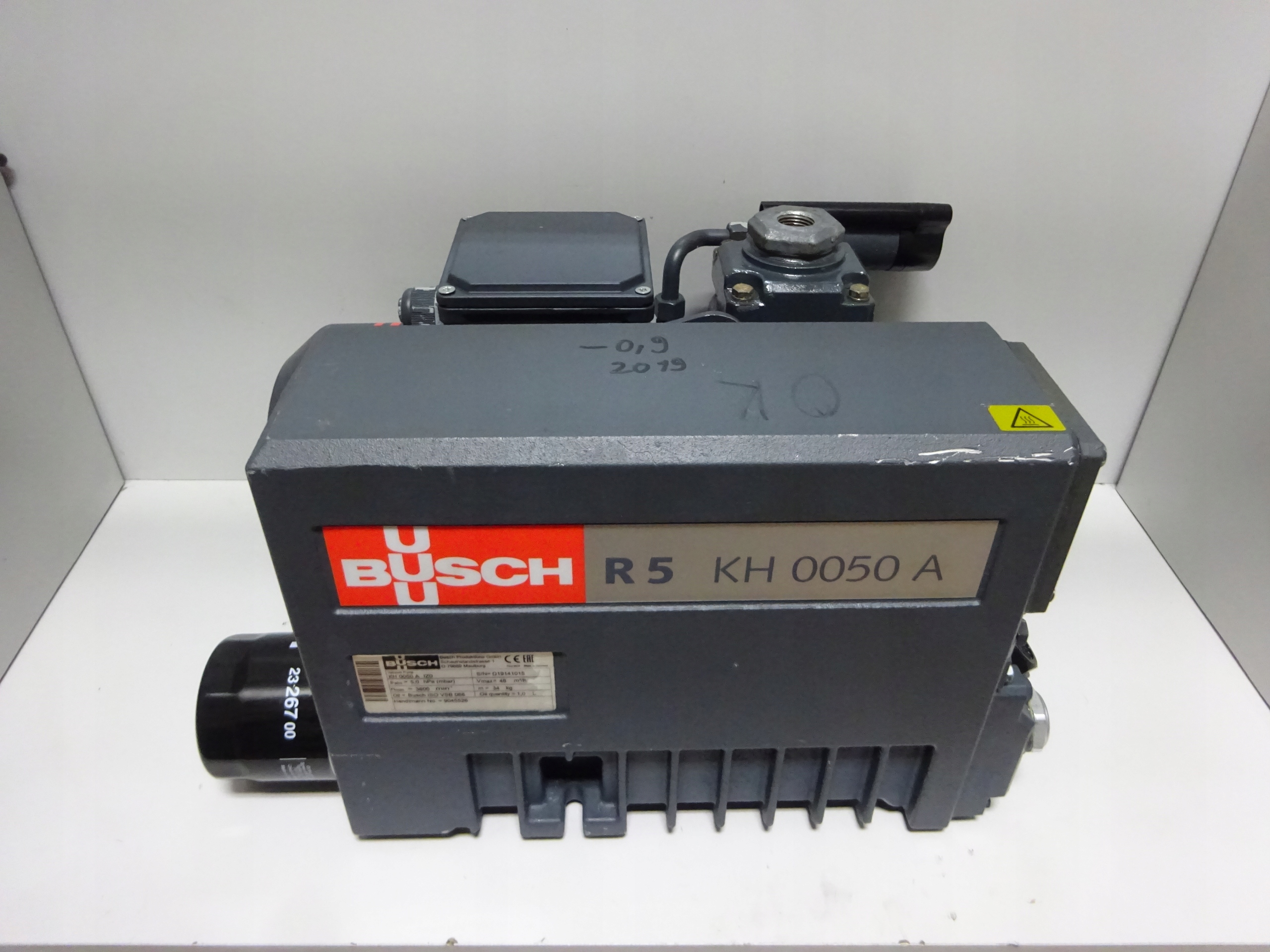 POMPA PRÓZNIOWA OLEJOWA BUSCH RA0 100 R5 R 5 KH 0050 A 48 M/3