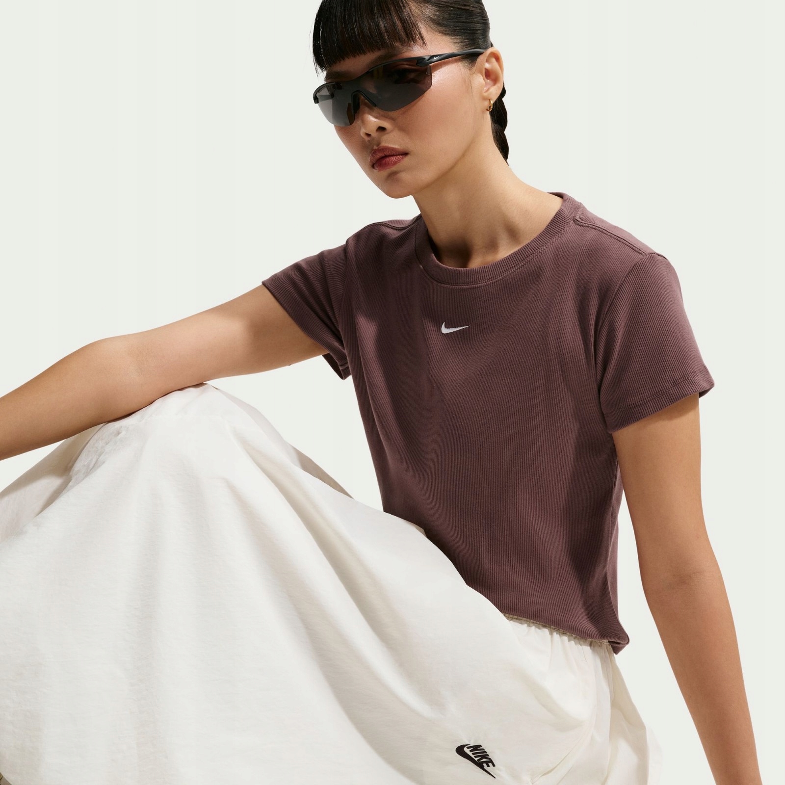 Dámské triko Nike Sportswear Womens Tight Ribbed Short-Sleeve T-Shirt