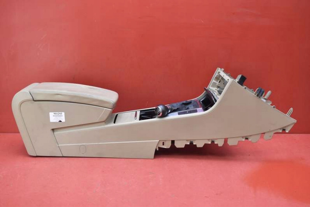 tunnel central armrest EU 3C0863319S VW PASSAT B6 05-10