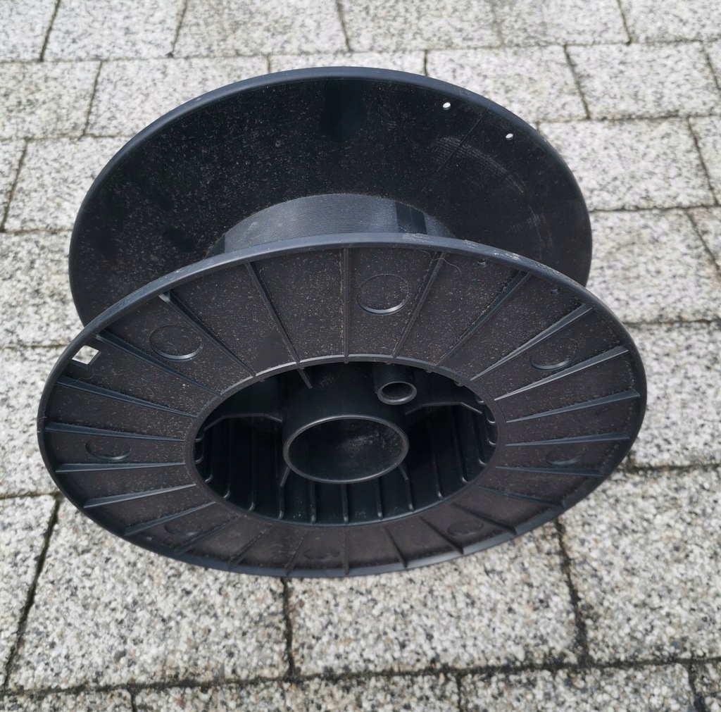 

Bęben beben na kabel wąż waz sznur nawijak