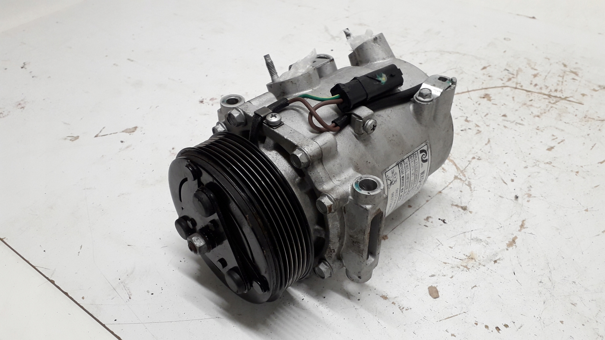 OPEL PEUGEOT SPRĘŻARKA KLIMATYZACJI 9827596080