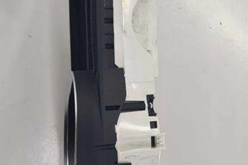 спидометр часы peugeot oe 9678558780