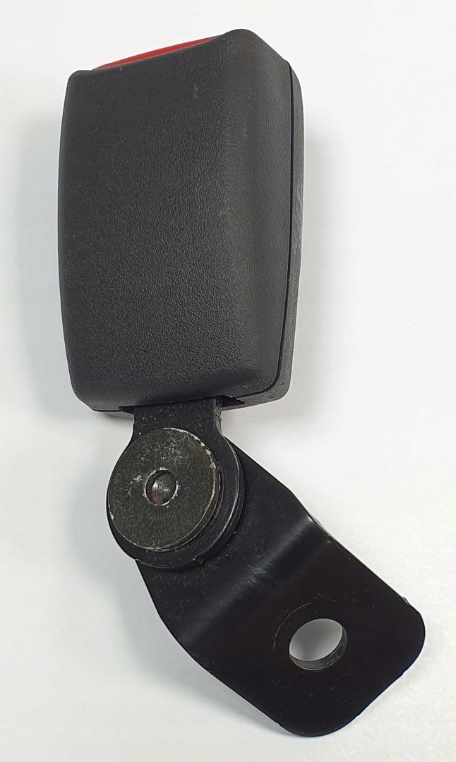 защелка ремня левый зад mazda 030819CBP