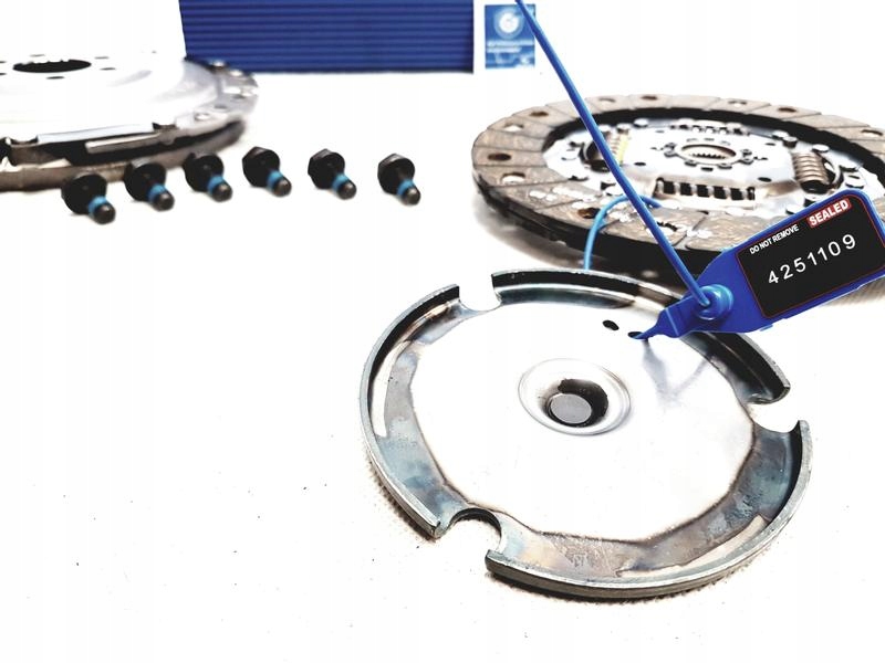 SACHS SPRZĘGŁO A3 LEON IBIZA OCTAVIA GOLF IV 1.6 Numer katalogowy części 3000 822 601