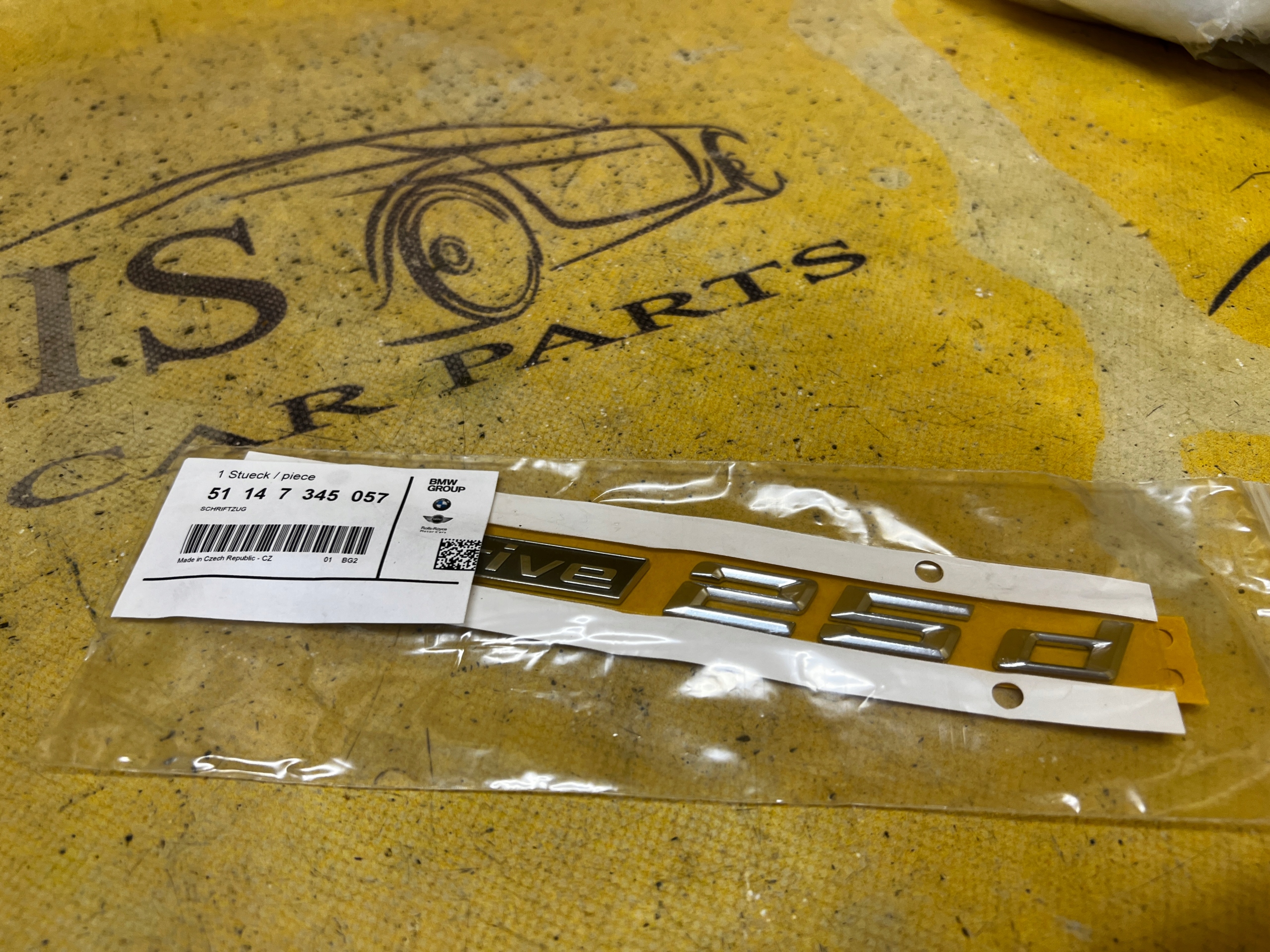 EMBLEMAT NAPIS ZNACZEK XDrive 25d BMW X5 F15 25dX NOWY OEM