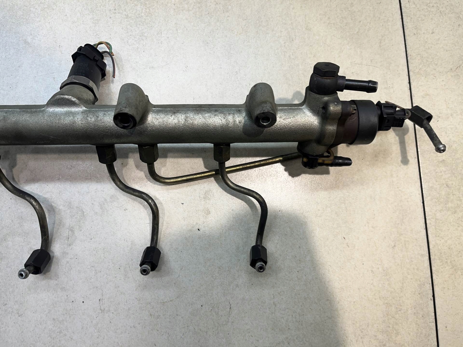 Rampe injection HYUNDAI ELANTRA 2.0 CRDI 3140027000