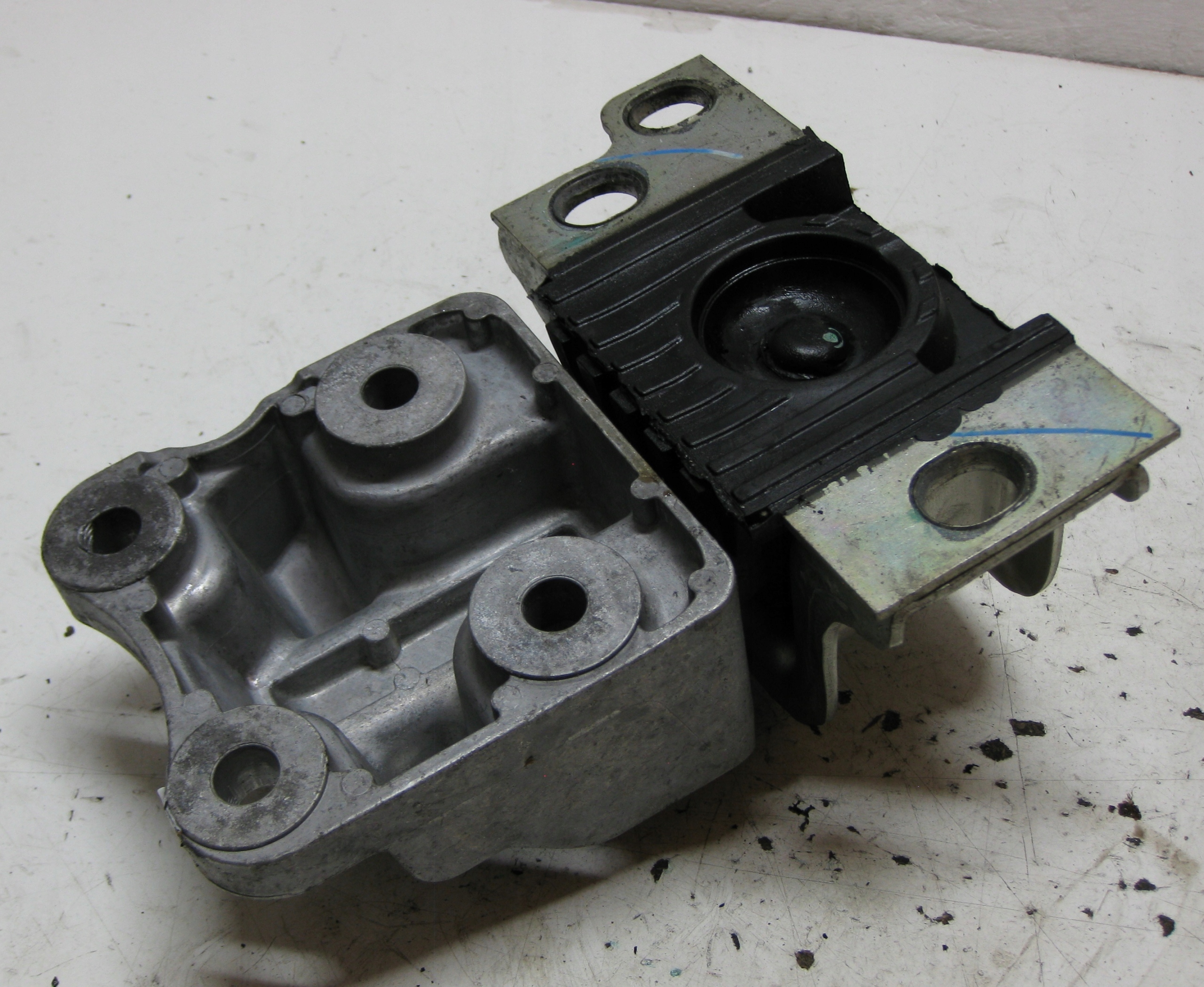 BOXER JUMPER DUCATO III LIFT 19R holder engine mount 01393896080