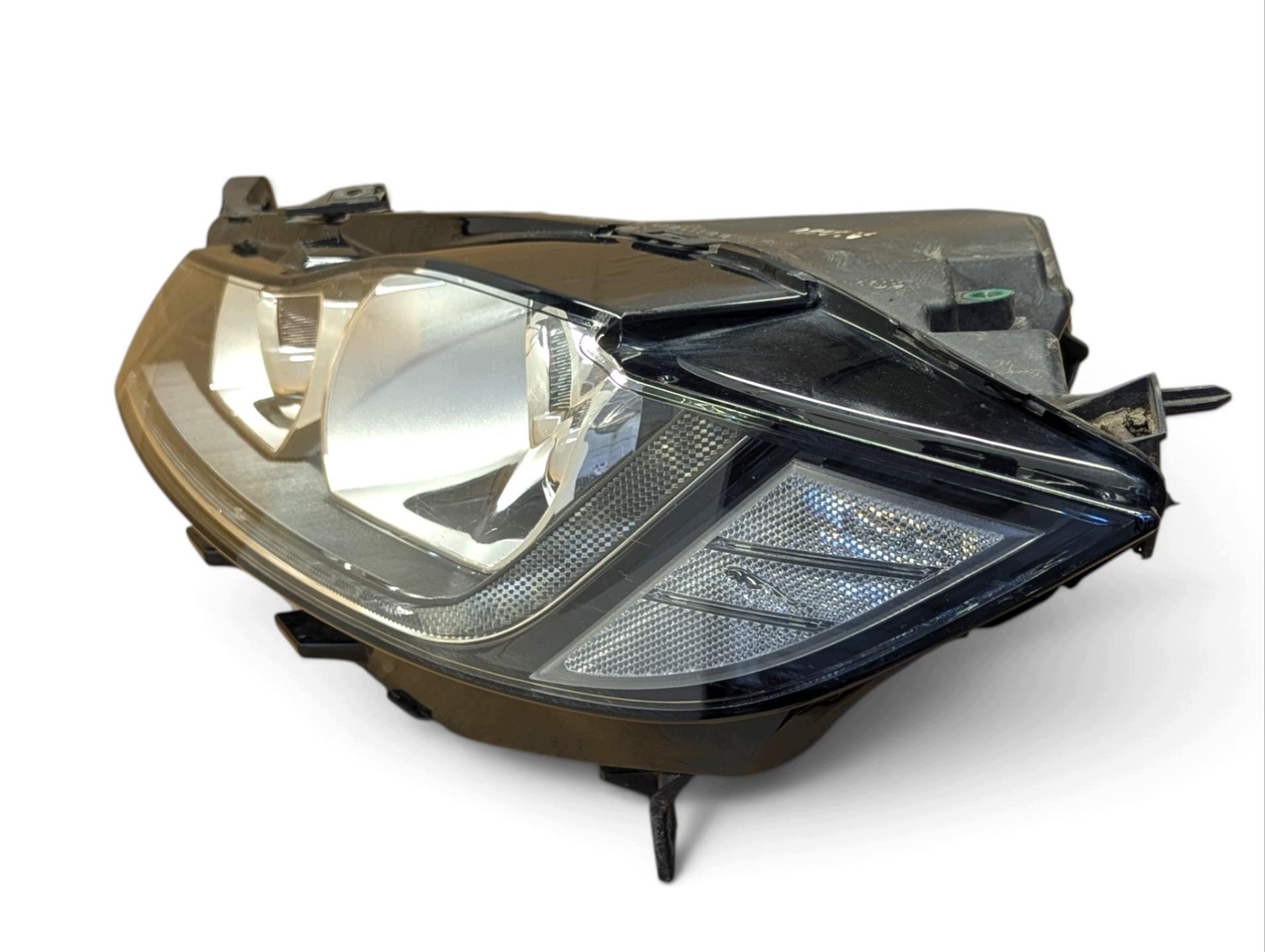 light Xenon front left side Jaguar XF 2 260 2016 GX63-13W030-DE