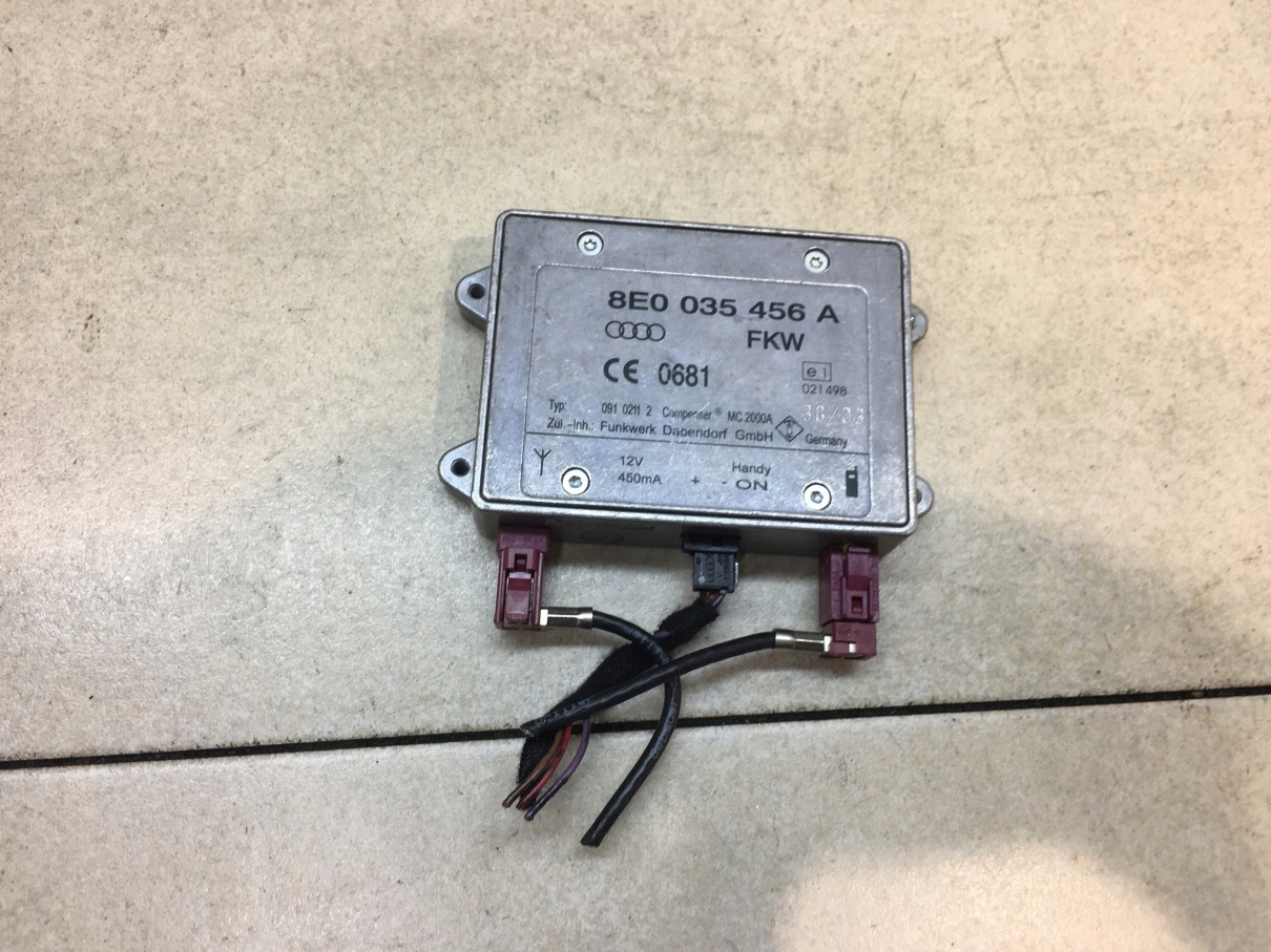 amplifier ANTENY AUDI A4 B6 8E0035456A