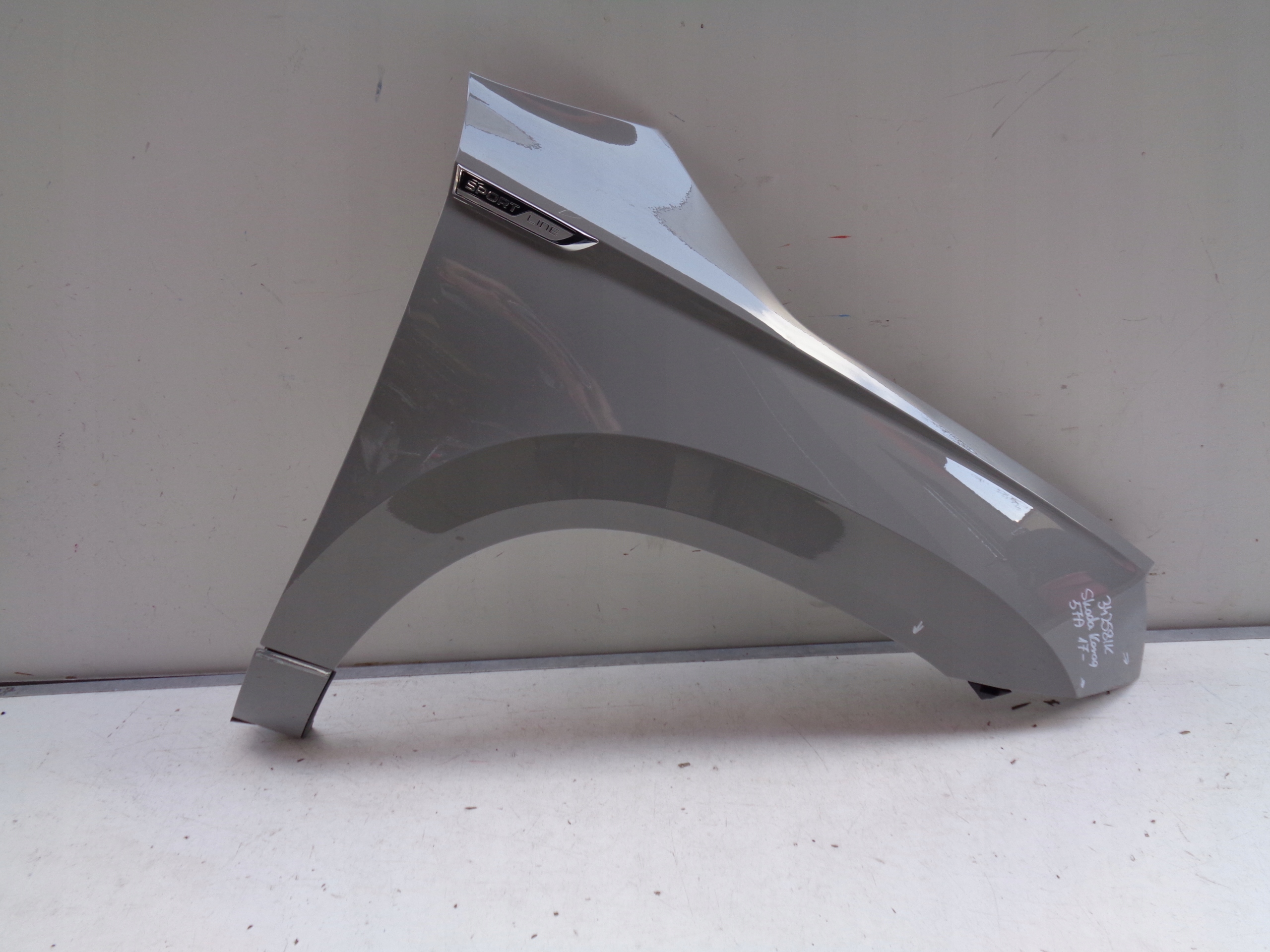 fender right front SKODA KAROQ 57A 17- NR 34258
