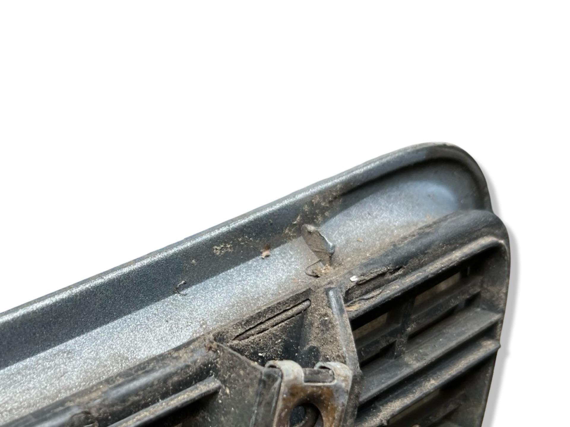grid bonnets Mercedes-Benz C W203 facelift 2005 2038800205