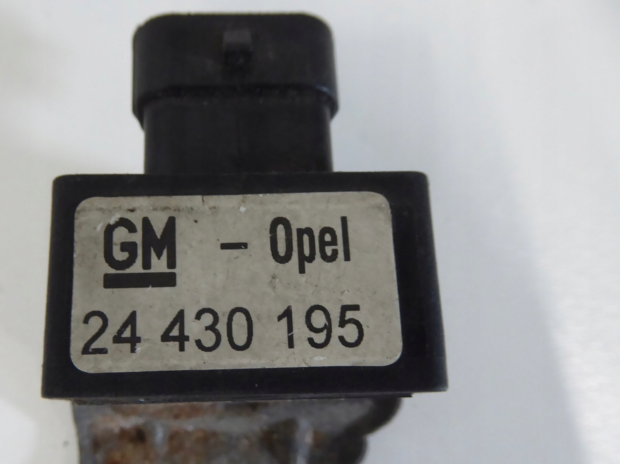 sensor PREDKOSCI IDS 24430195 OPEL VECTRA C SIGNUM