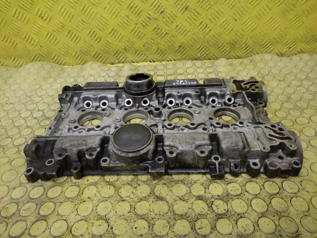 VOLVO S40 1.8 Abdeckung der Ventile 1001852