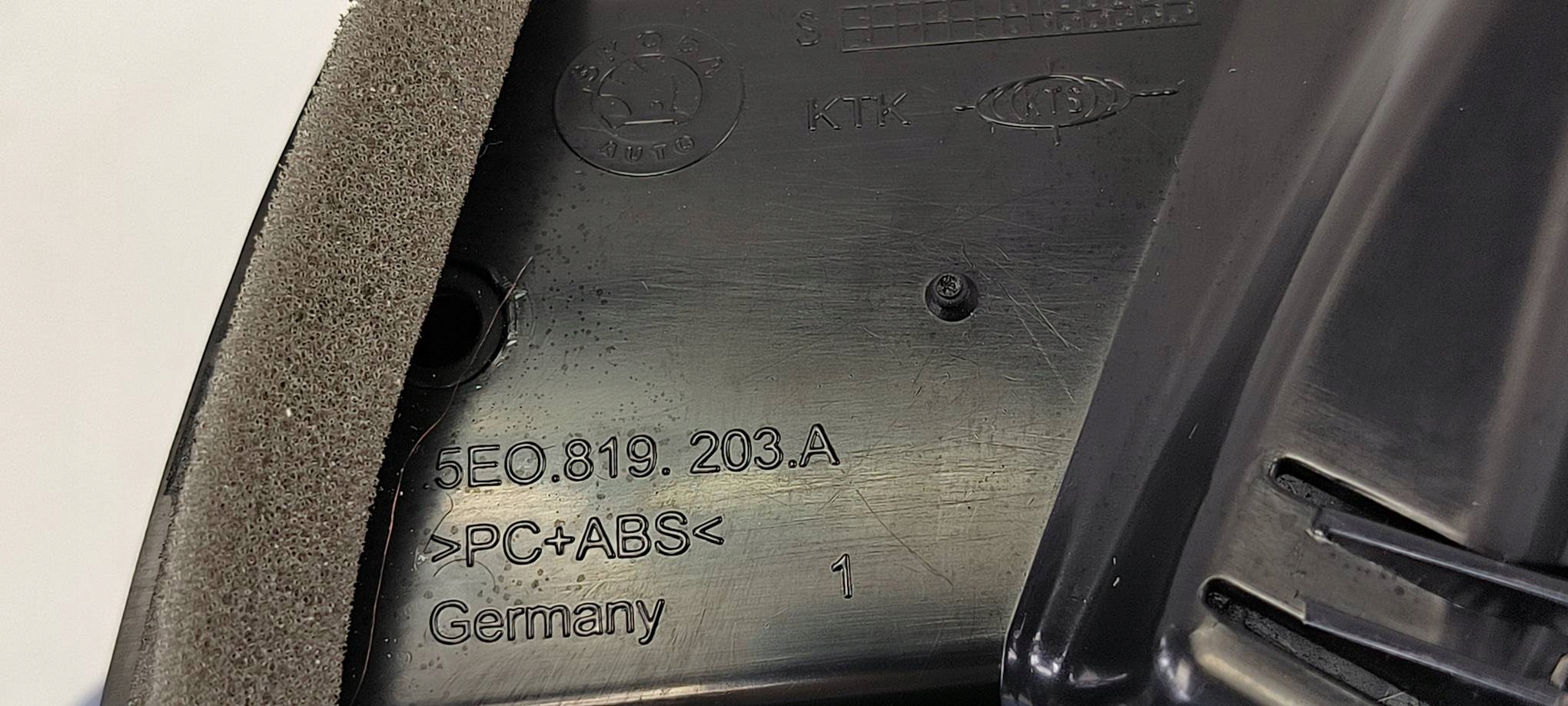 grid air conditioning devices 5E0819203A SKODA OCTAVIA III