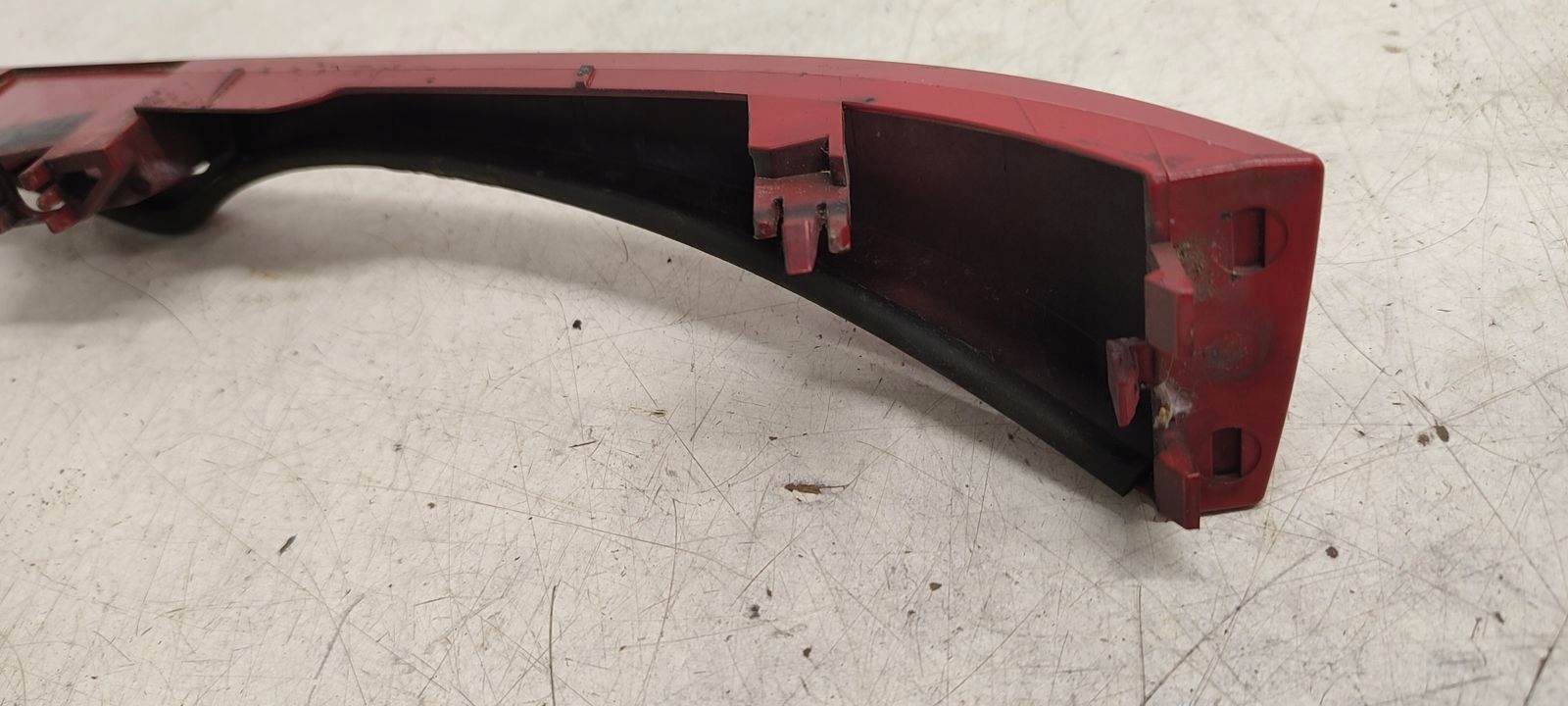 moulding below lampe left BMW E46 LIFT 2,2 petrol 438/3