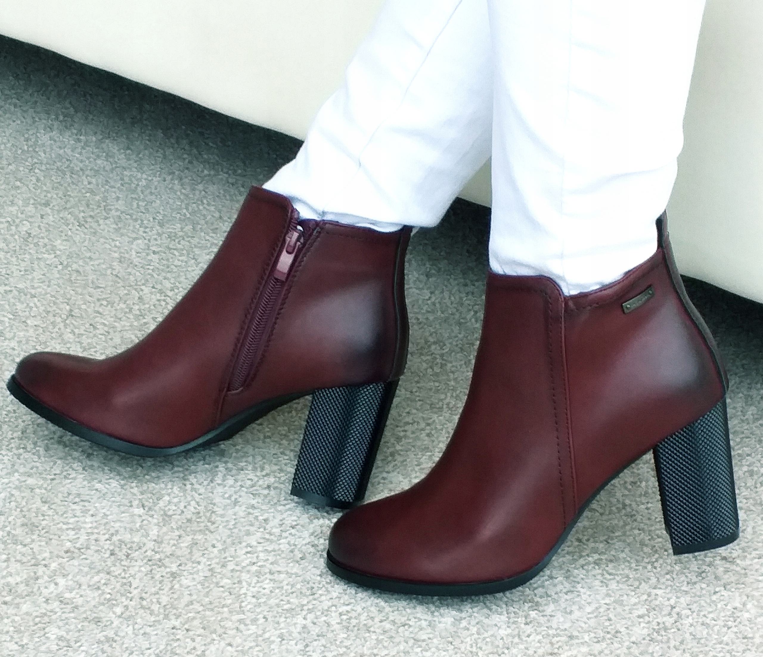 Botki damskie na obcasie bordowe BT 514 OCIEPLANE SERGIO LEONE zimowe 37 Rozmiar (new) 37