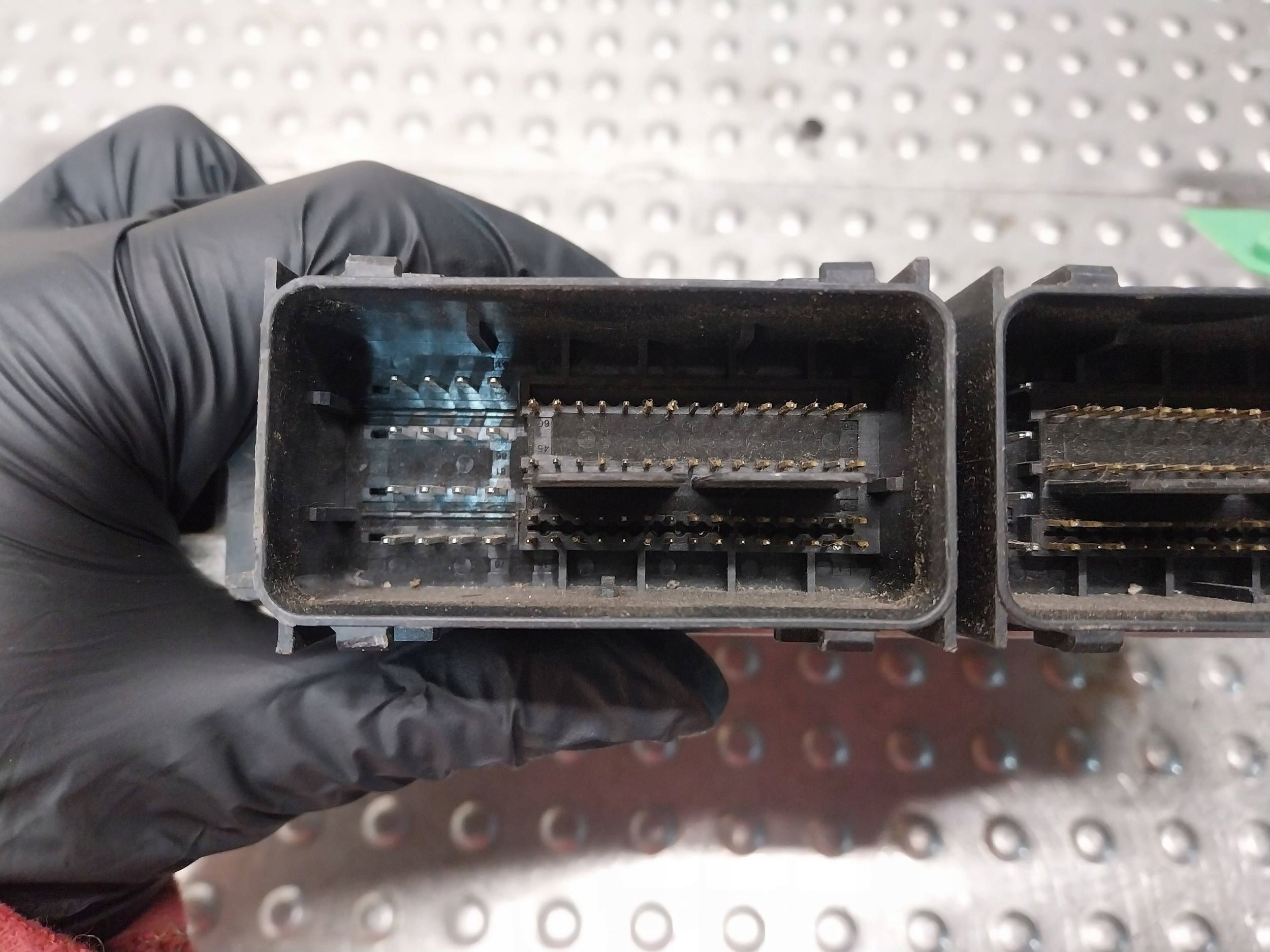 computer control unit of the engine H1FA-12A650-BC FORD FOCUS MK3 LIFT 1.0 ECOBOOST