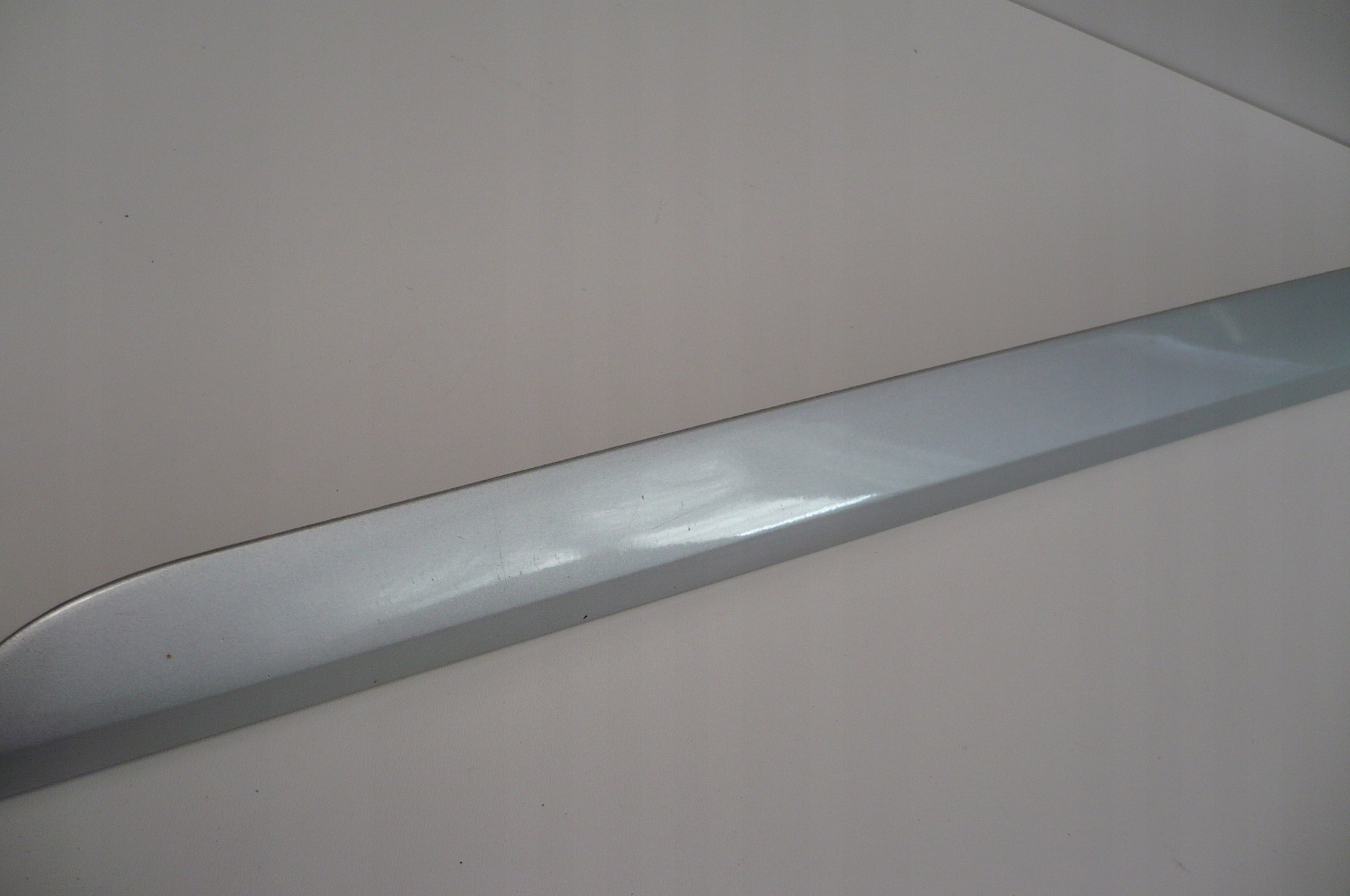 OPEL ASTRA H III 3 moulding door left front