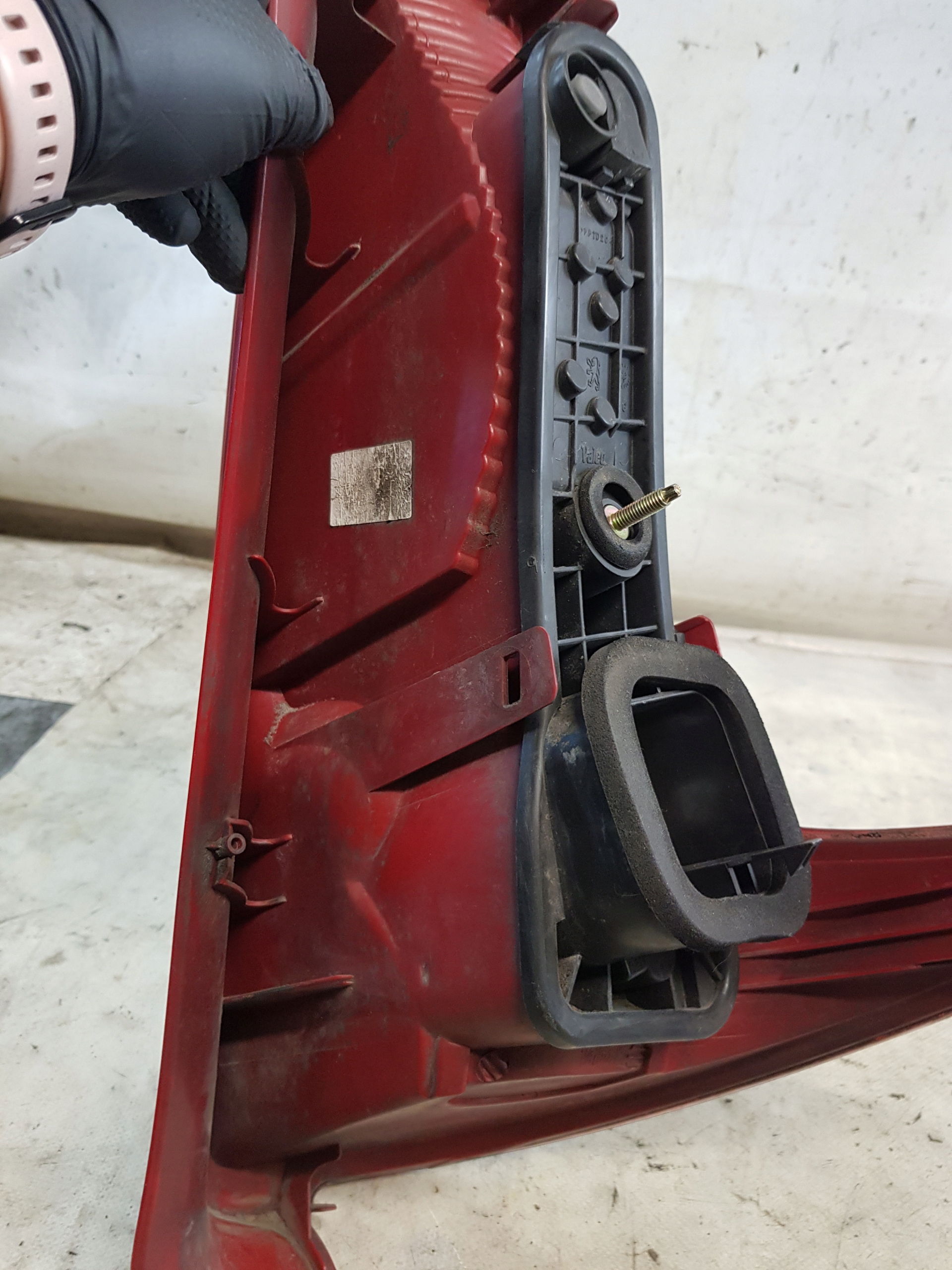 light rear part rear left PEUGEOT 206 SW KOMBI VALEO