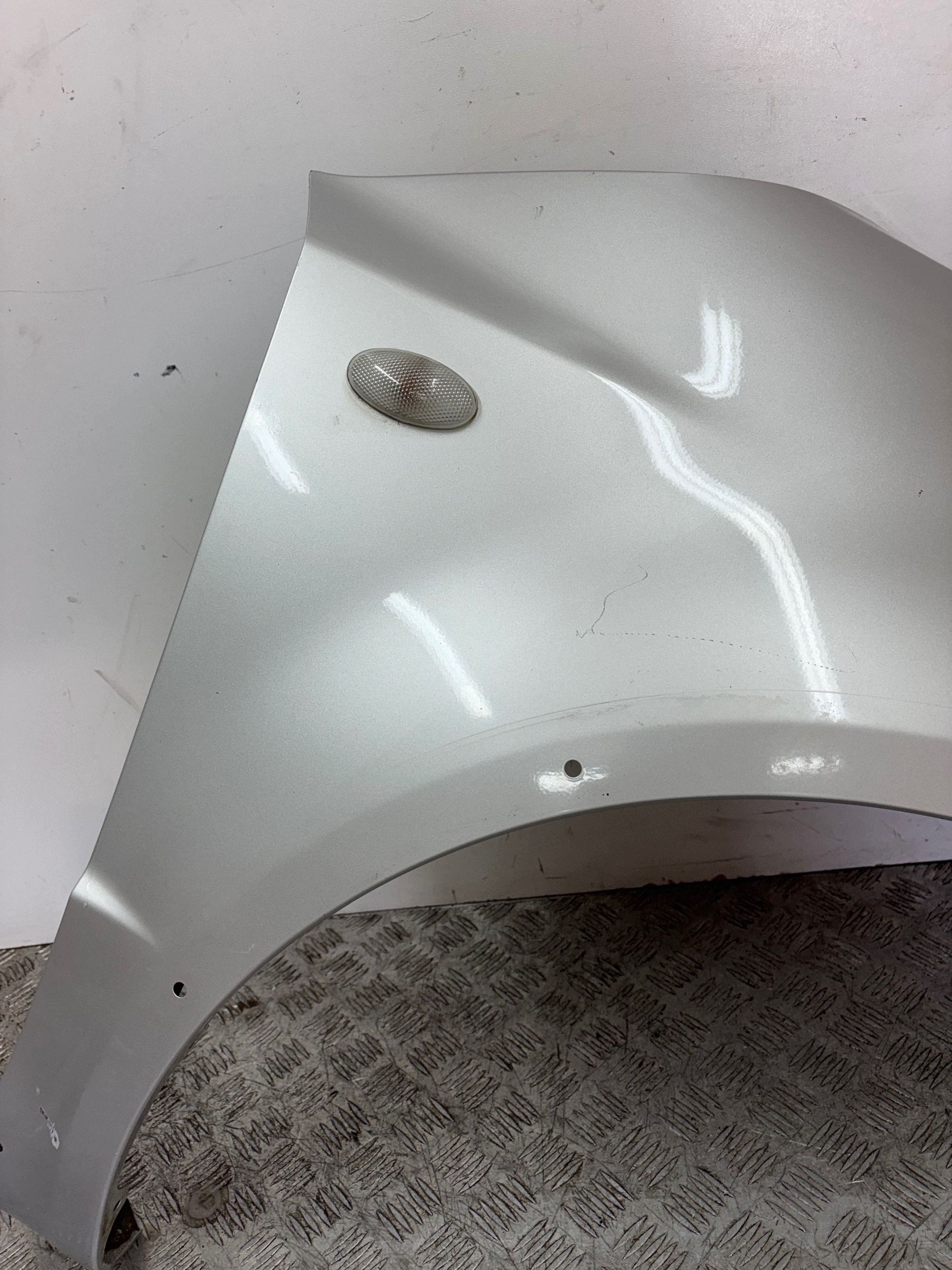 fender front front right SUZUKI SX4