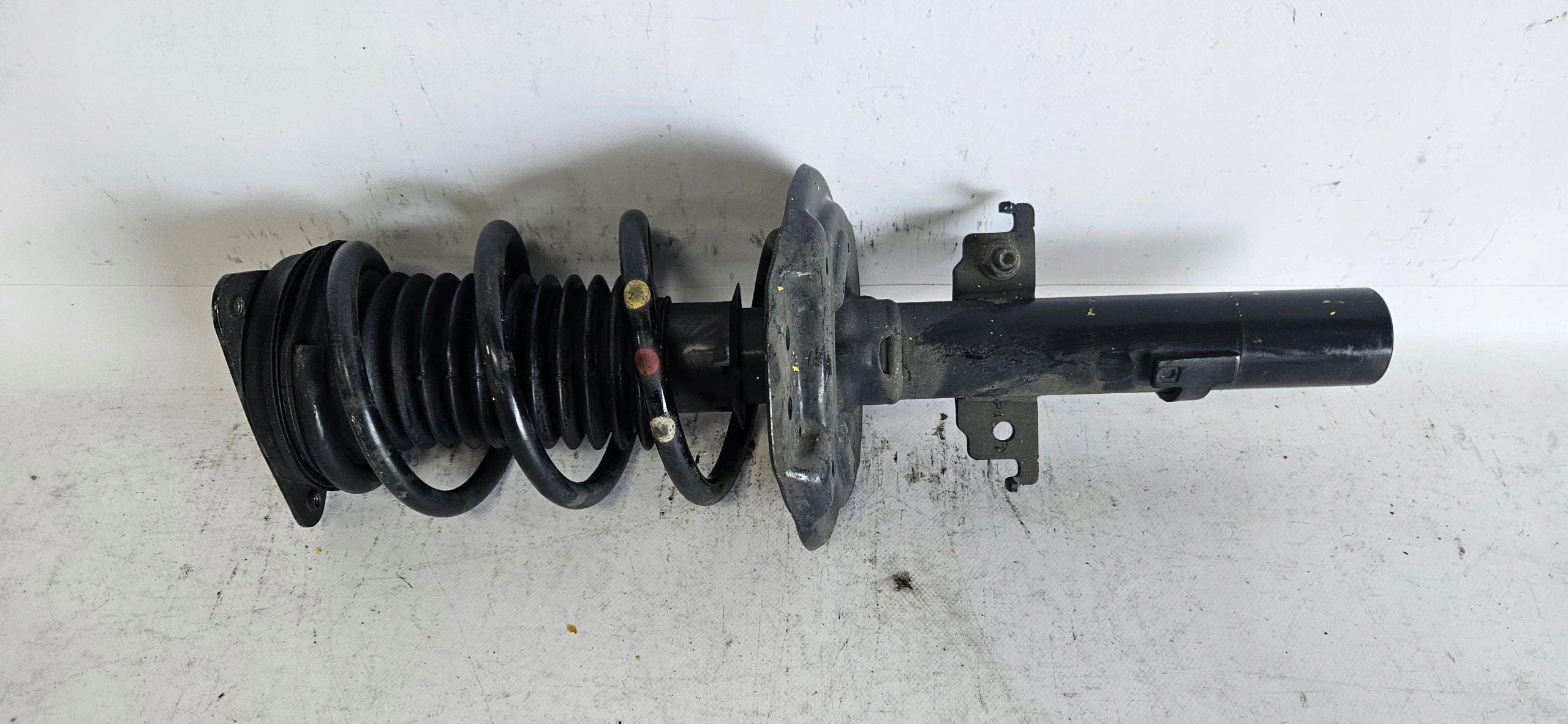 shock absorber right front RENAULT MEGANE IV 16