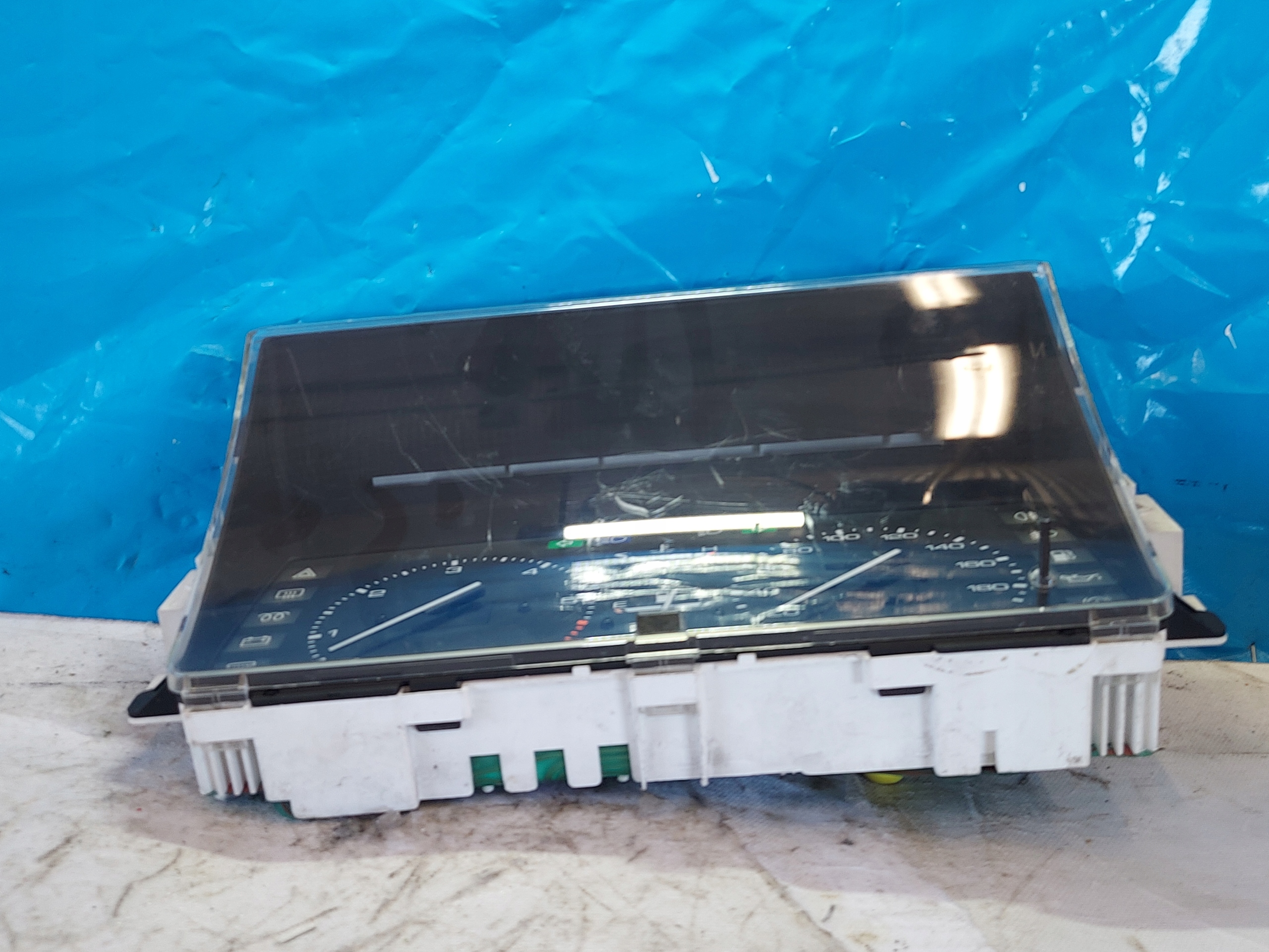 dials clock ISUZU GEMINI 894313491