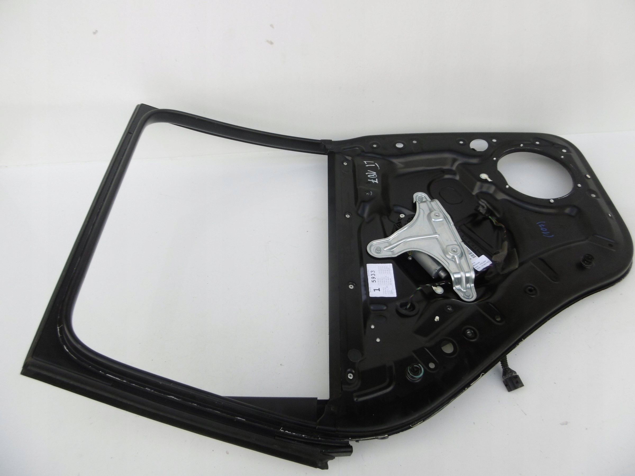 window regulator mechanism left rear part CAYENNE and 7L5